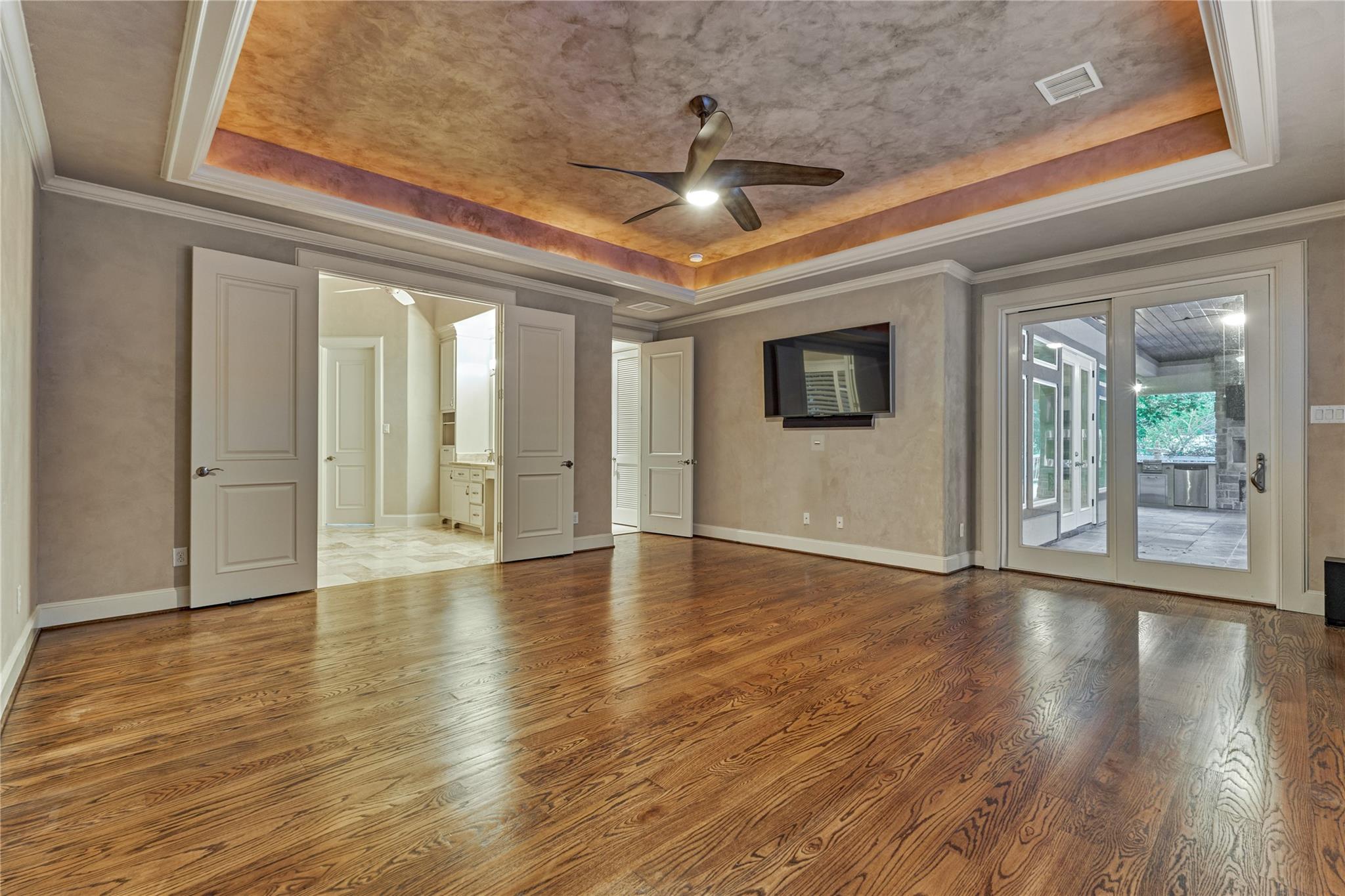 3 Edgewood Drive W