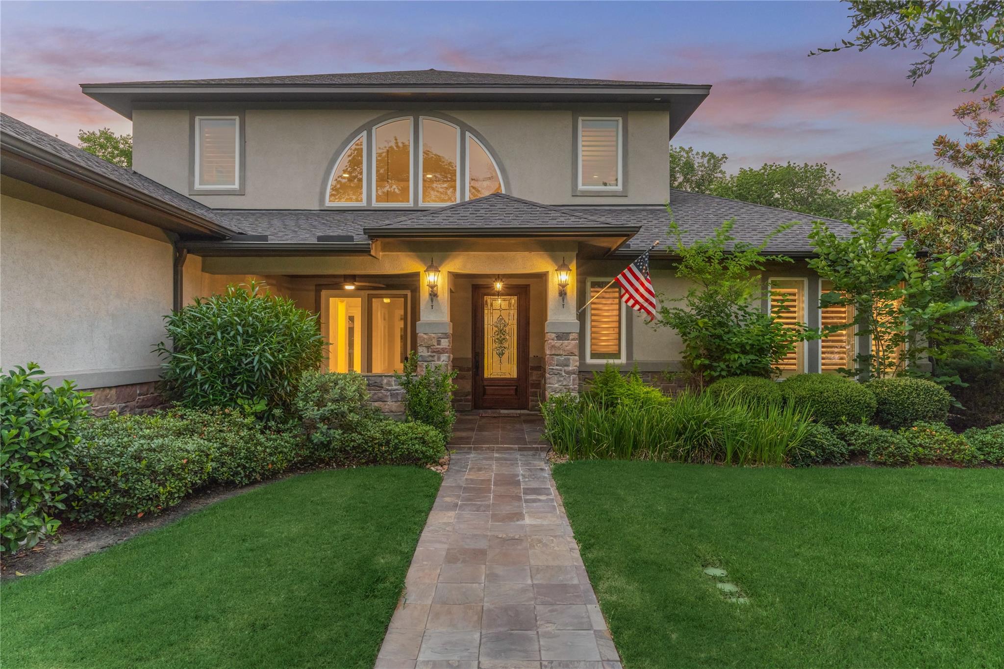 3 Edgewood Drive W
