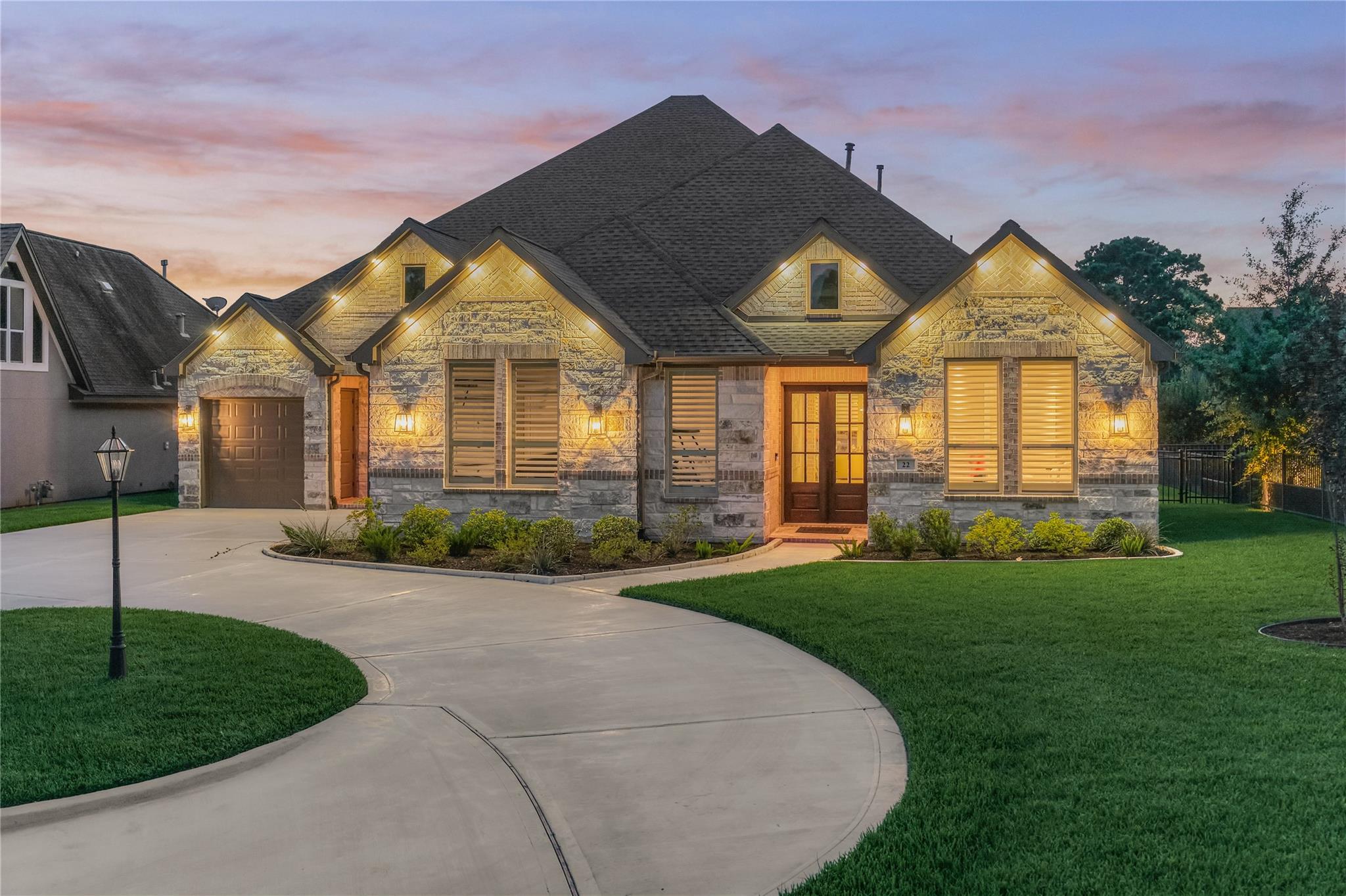 22 Darien Court