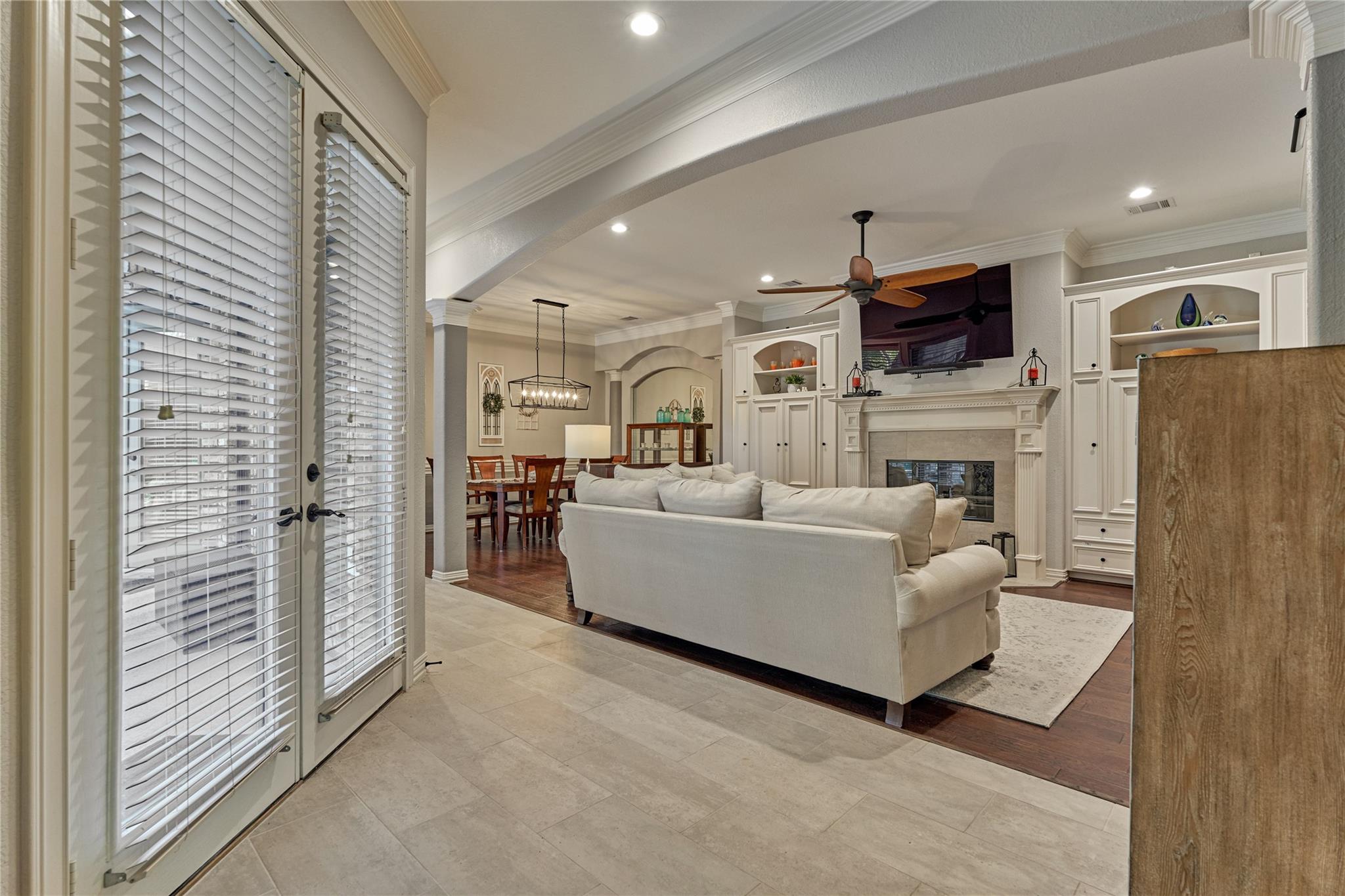 29 Winthrop Harbor Court