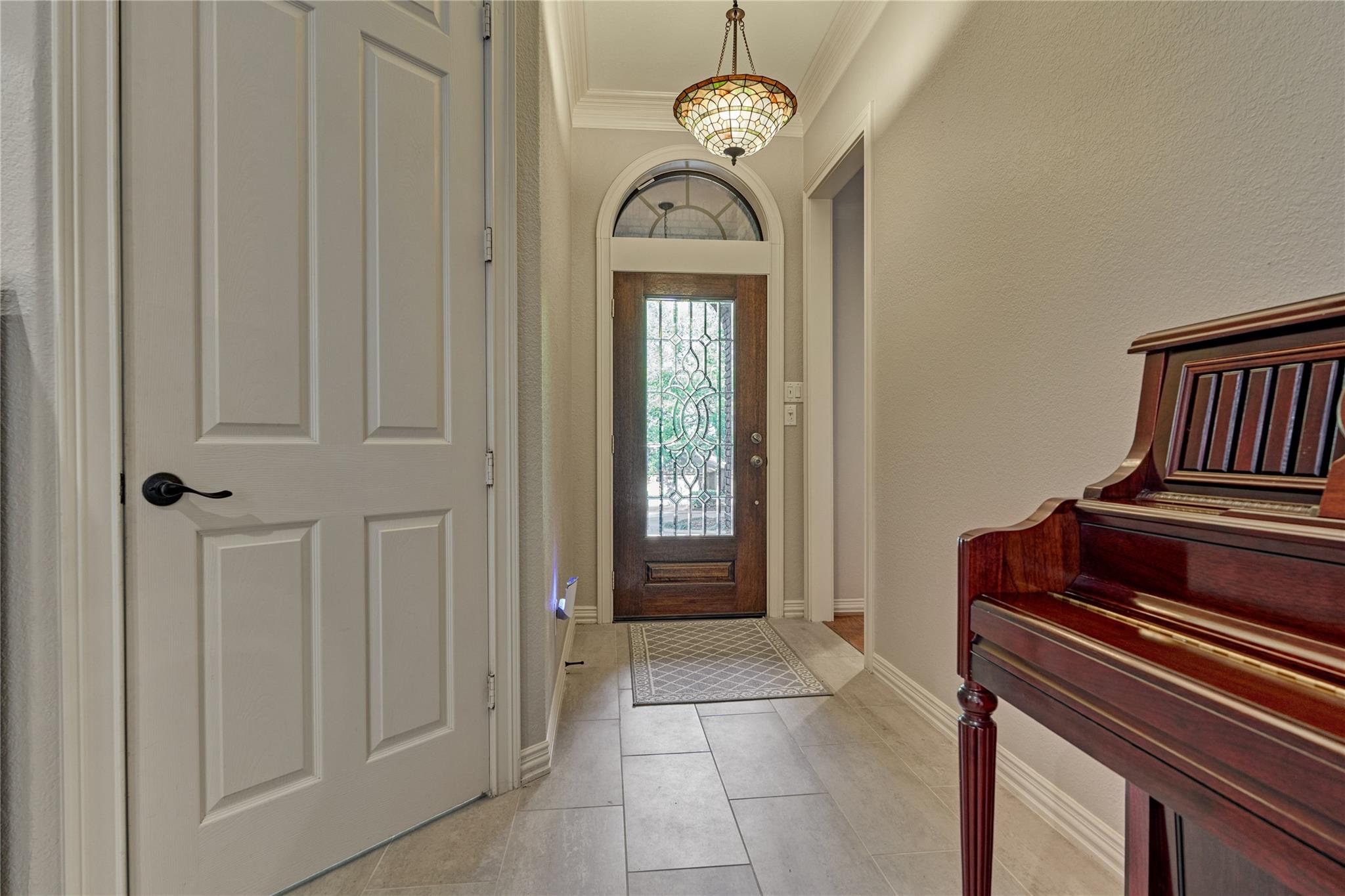29 Winthrop Harbor Court