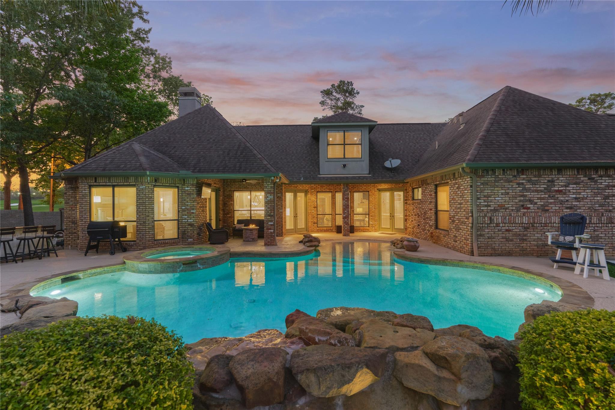 29 Winthrop Harbor Court