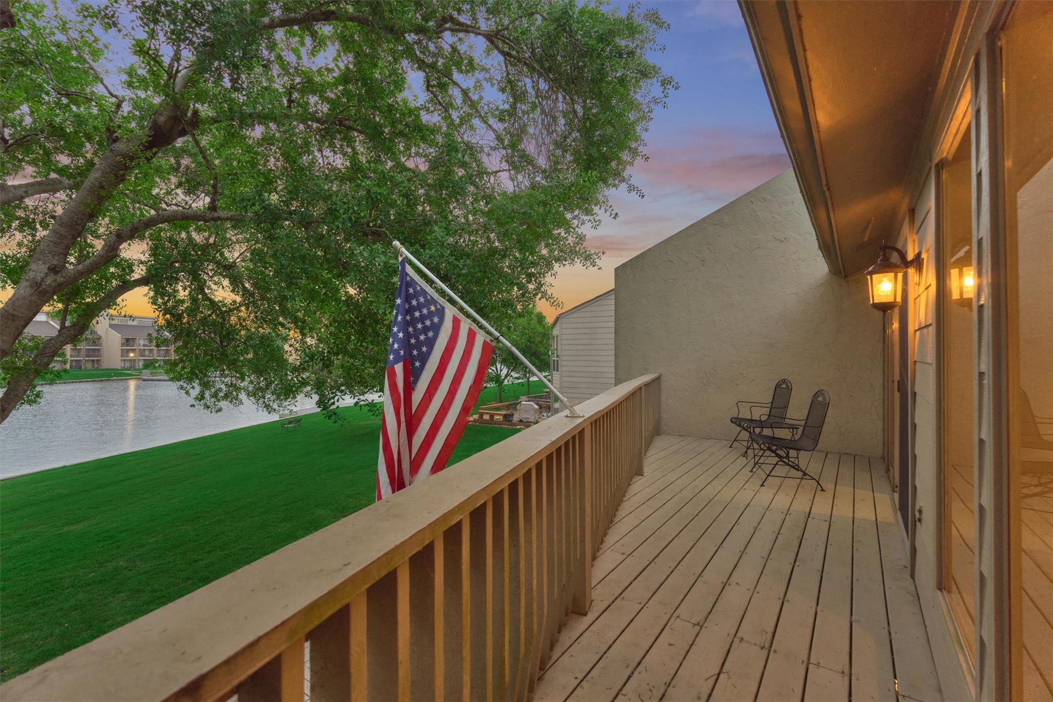3923 Lakewood Drive