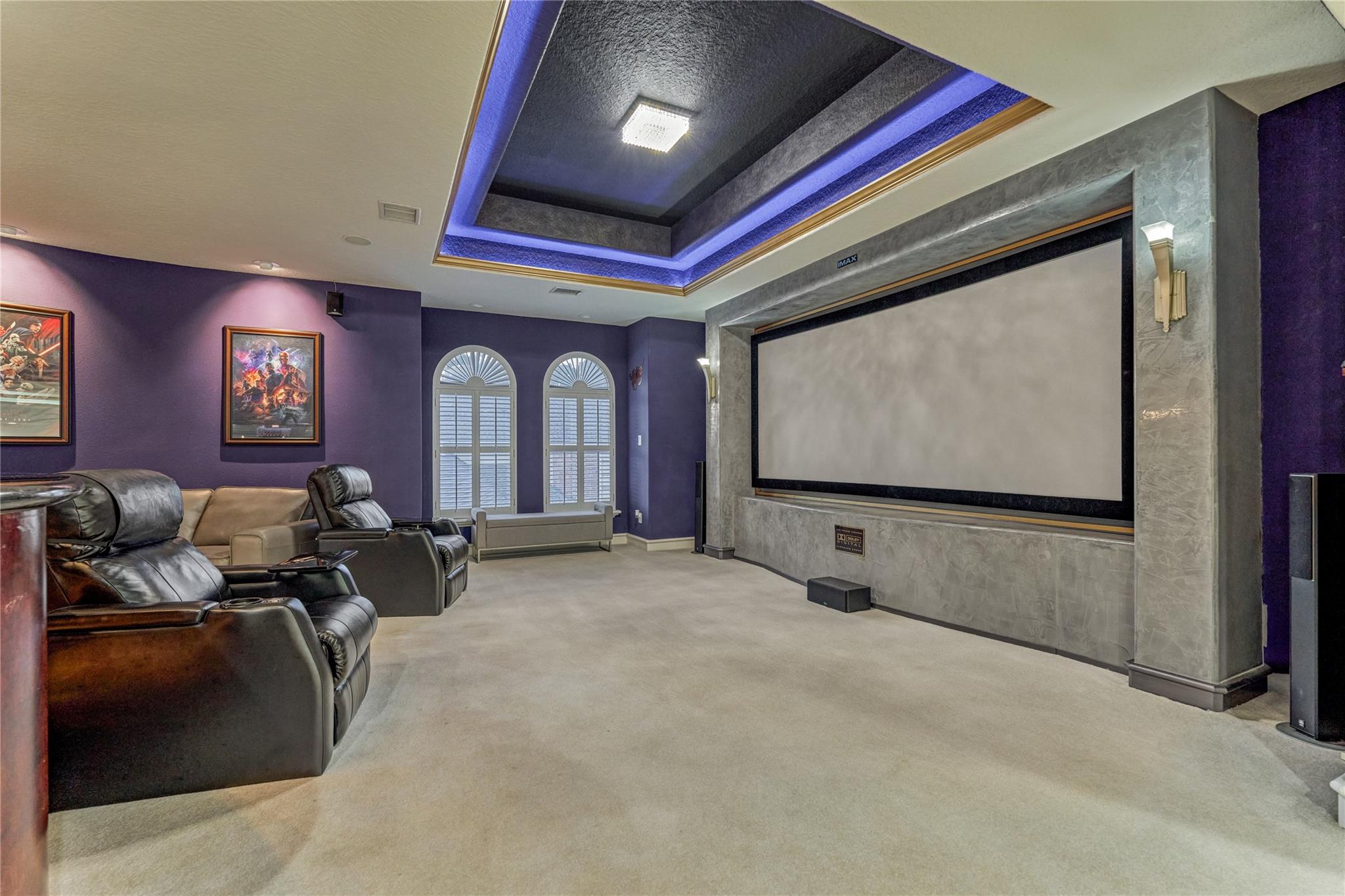 200 Sarasota Circle S