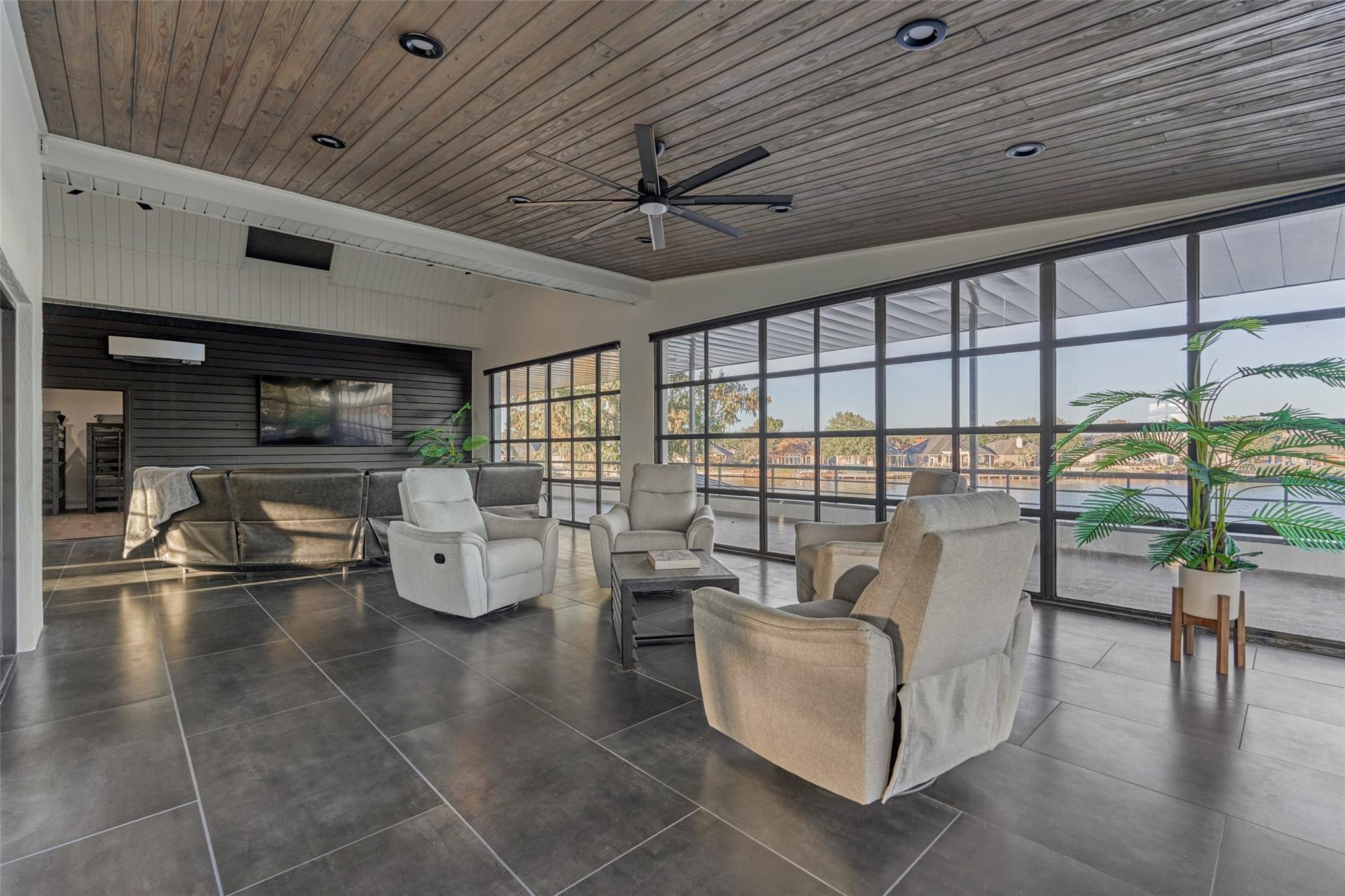 12870 Pelican Island Drive