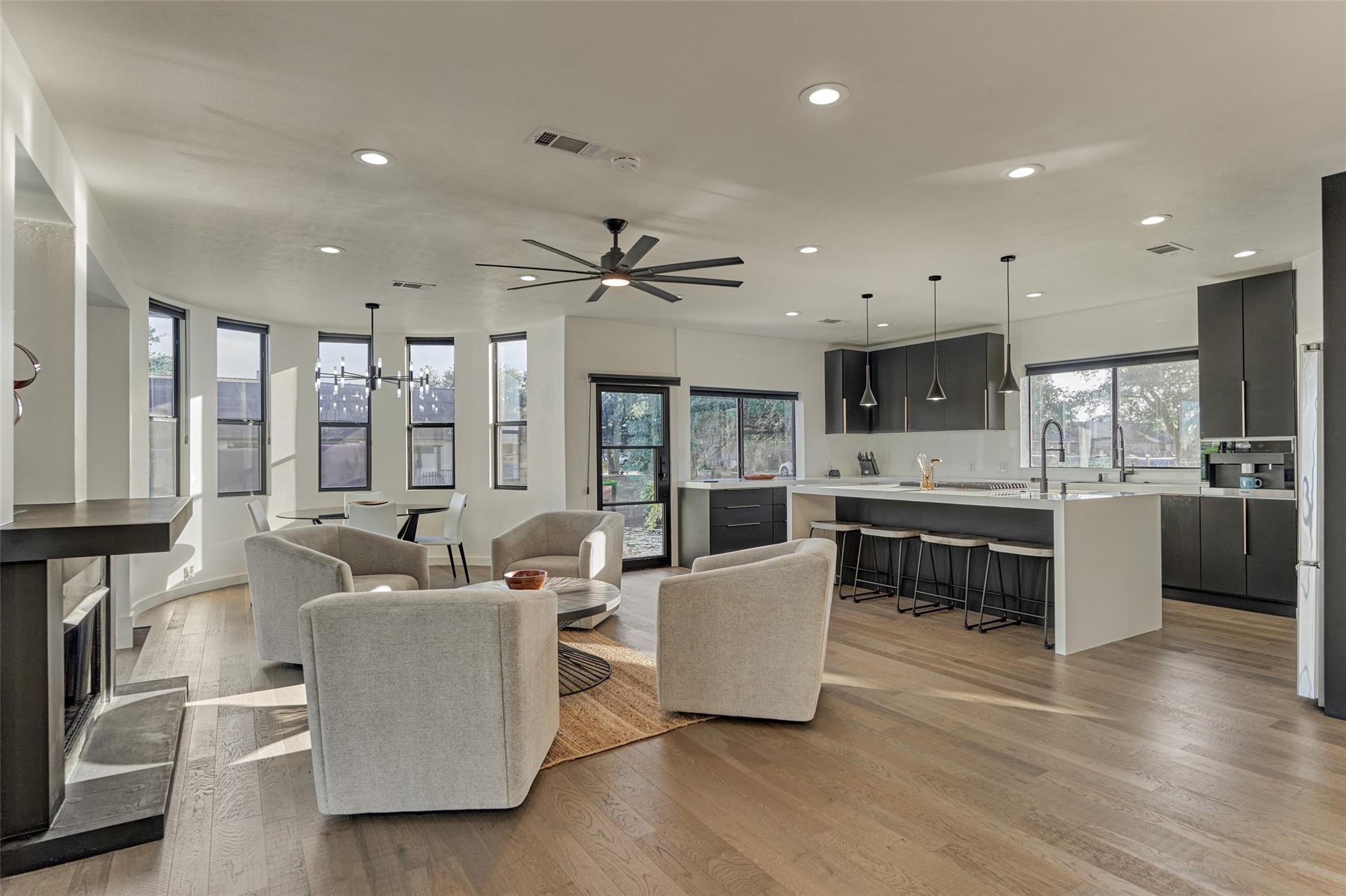 12870 Pelican Island Drive