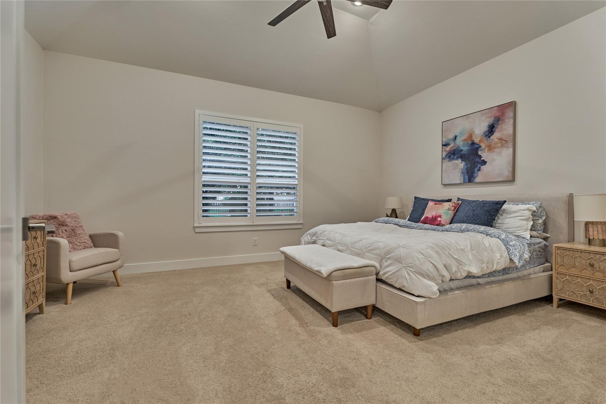 71 Victoria Drive W