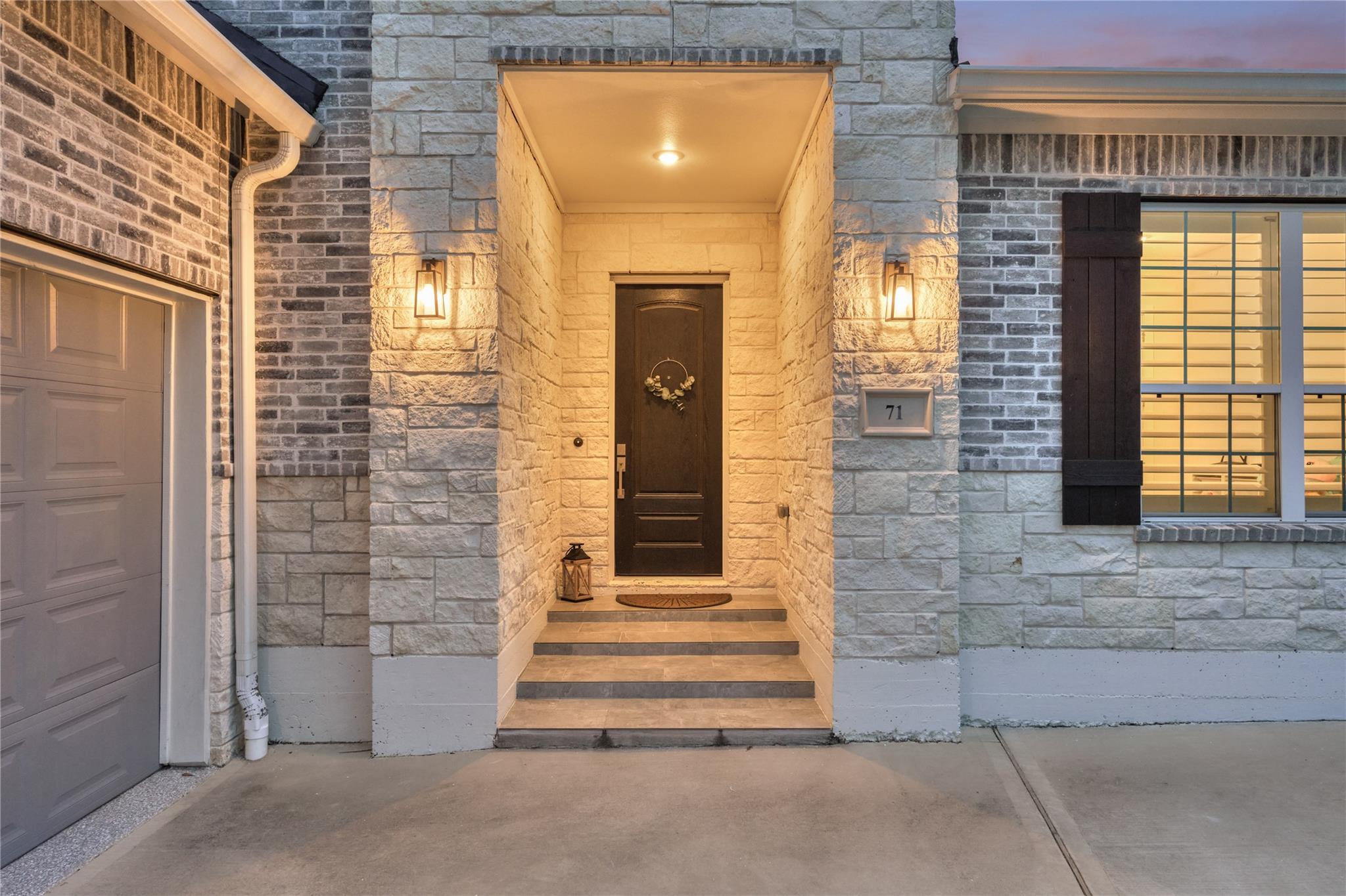71 Victoria Drive W