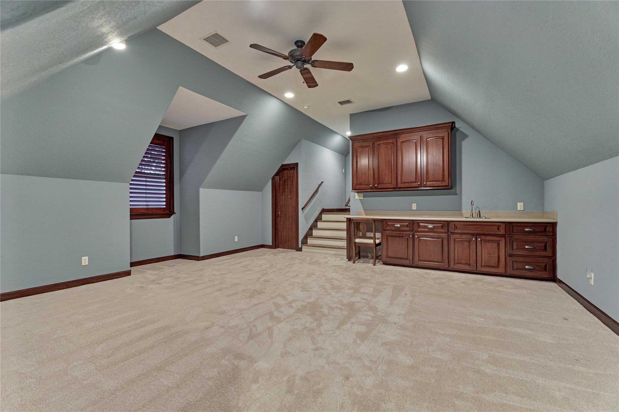 40 Logansport Court