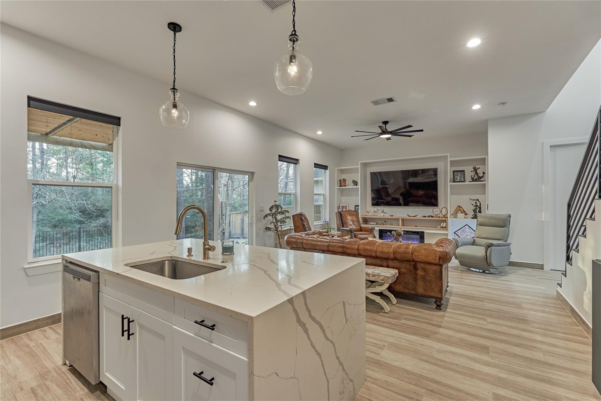 346 Camden Hills W