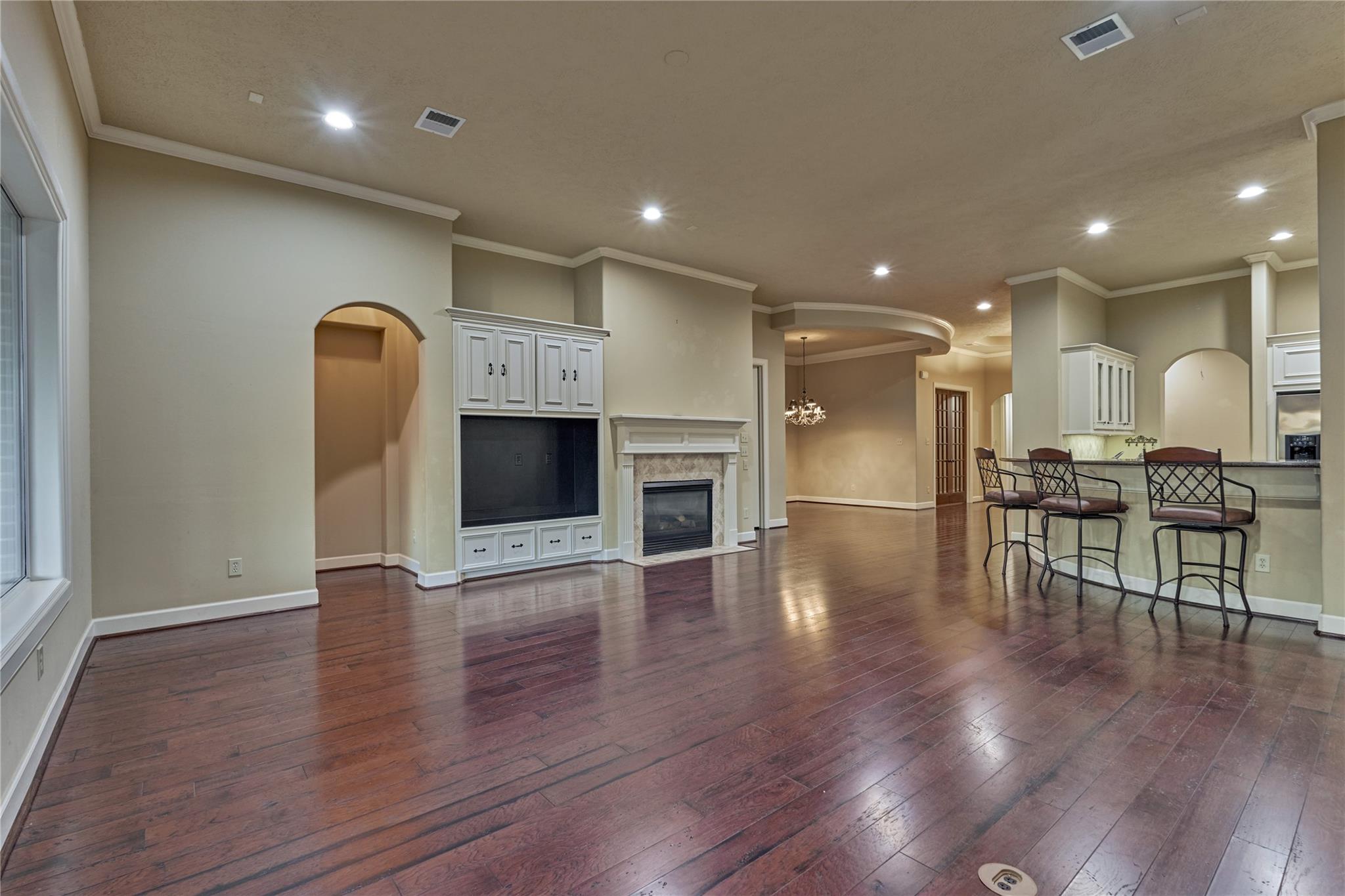 196 W Pines Drive