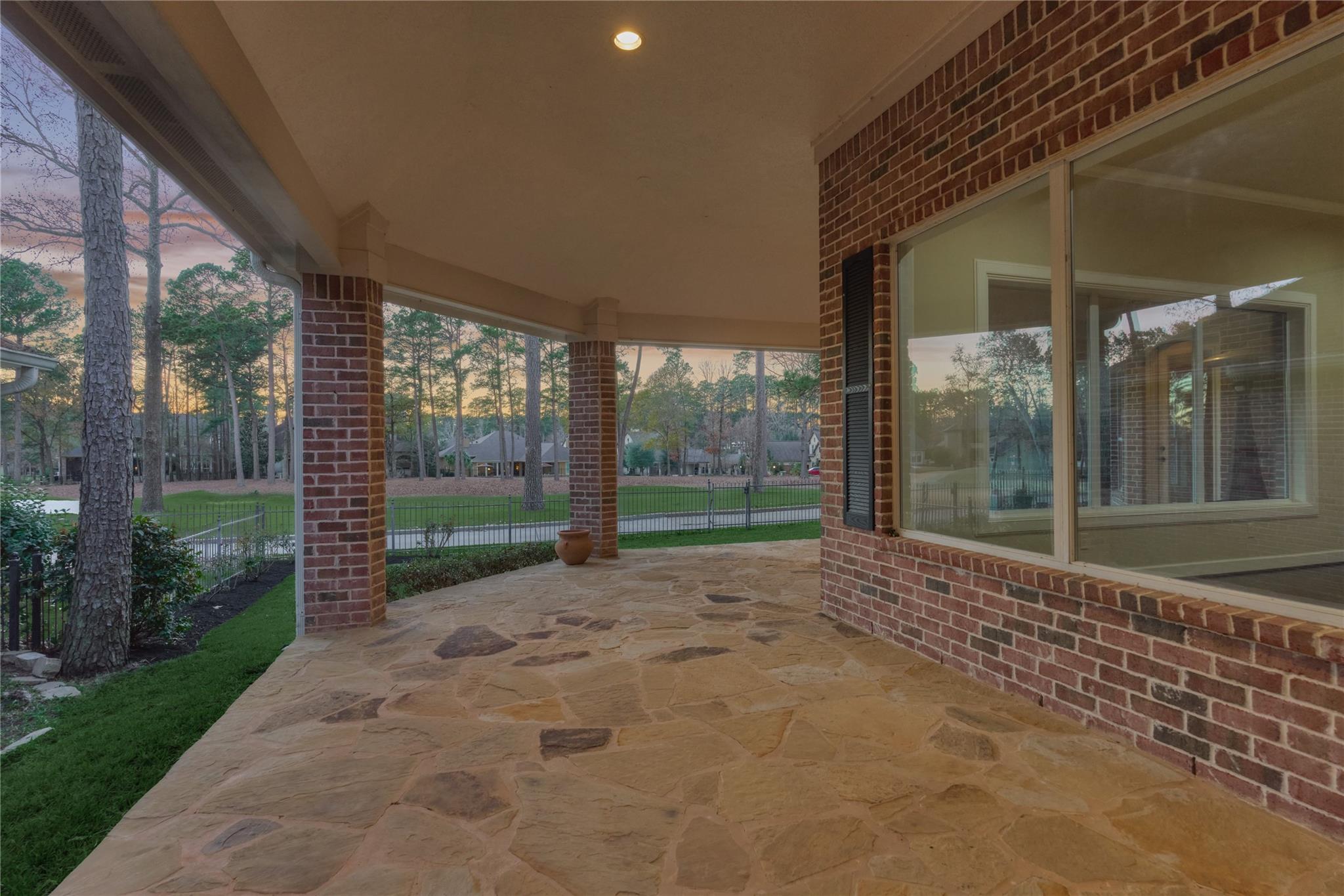 196 W Pines Drive