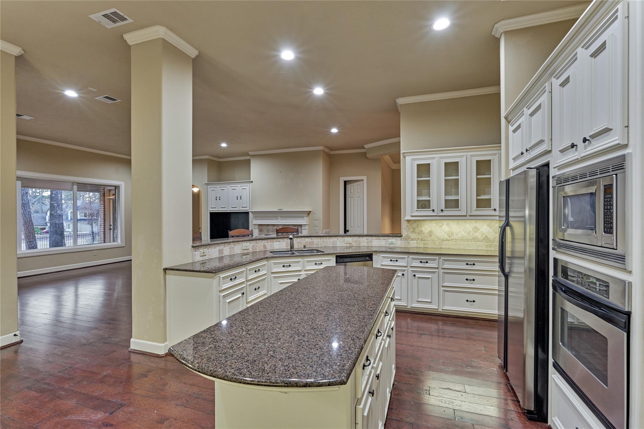 196 W Pines Drive