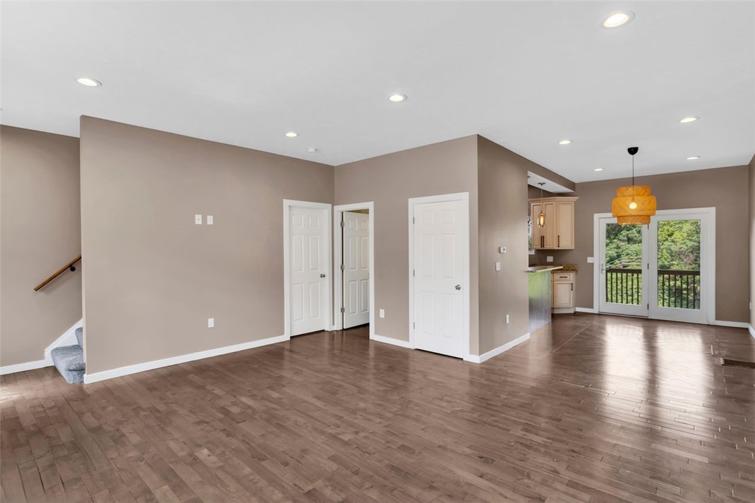 1110 Herron Ave