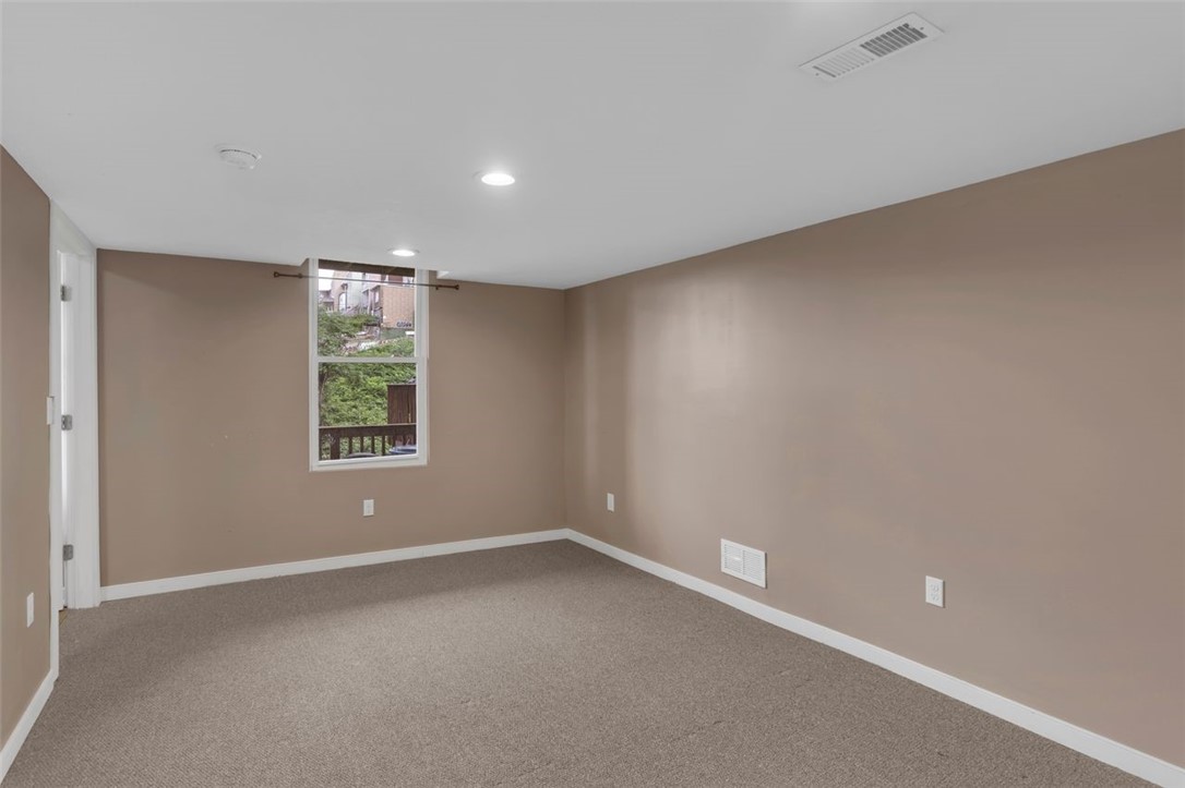 1110 Herron Ave