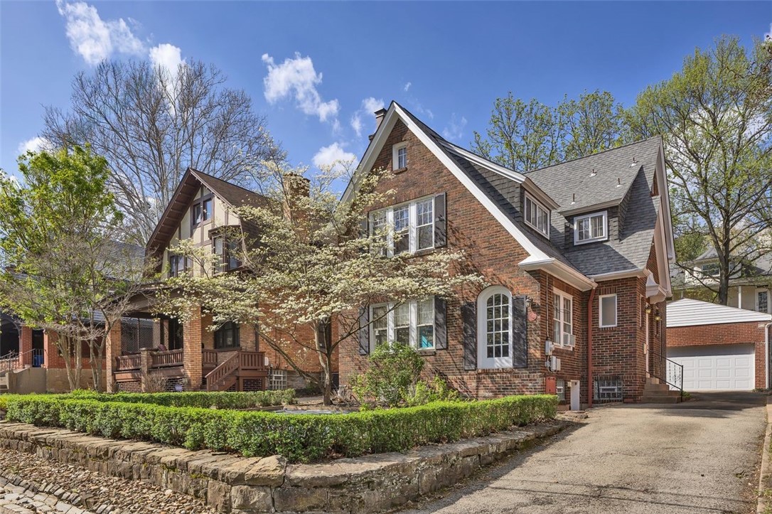 7543 Rosemary Rd