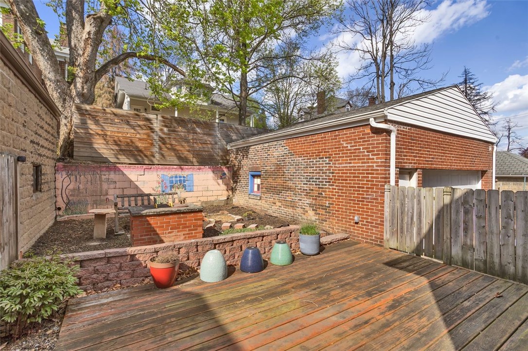 7543 Rosemary Rd