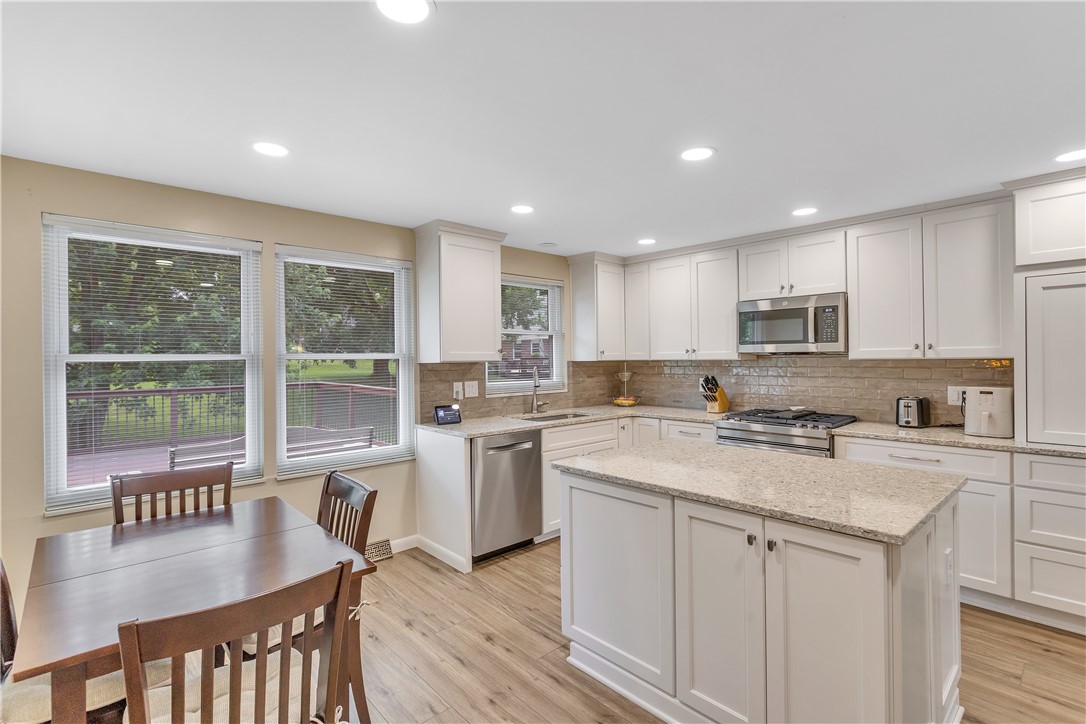 1928 Caribou Dr