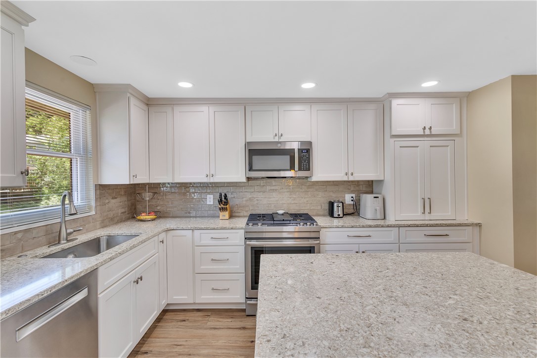 1928 Caribou Dr