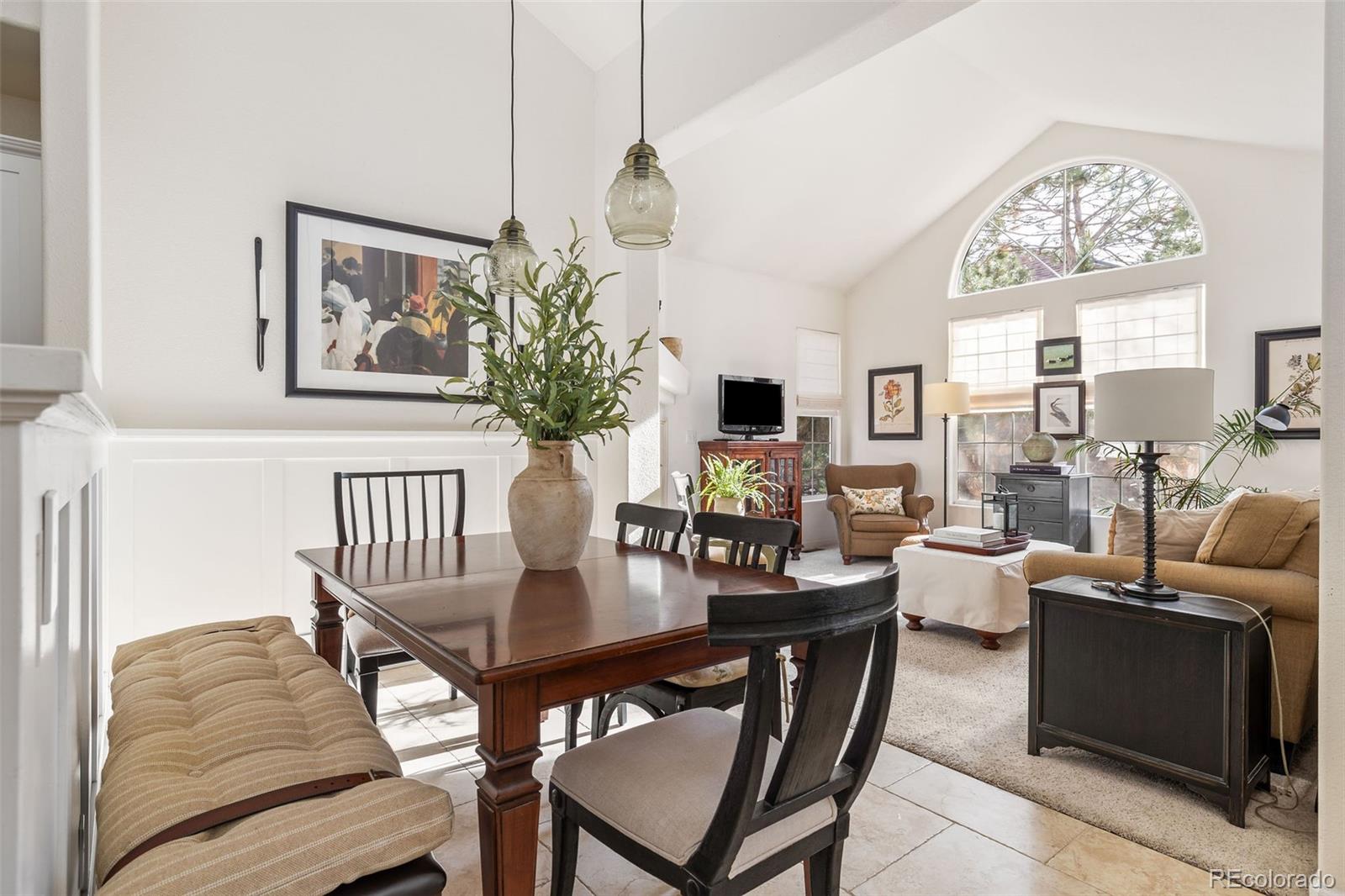 4035 S Dillon Way Unit: 204