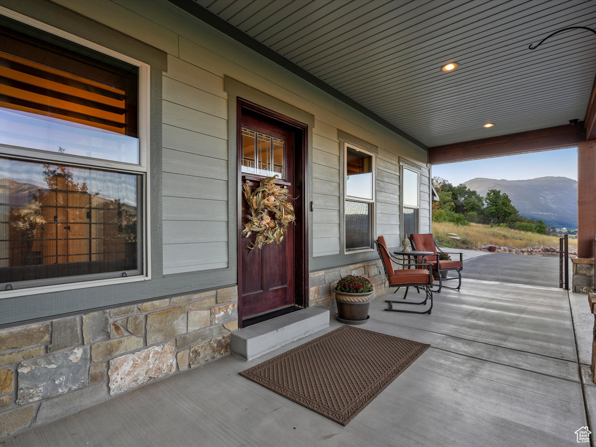 4129 E NORDIC VALLEY DR