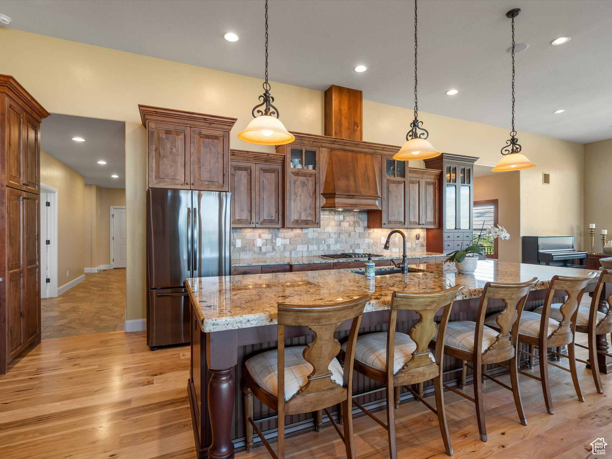 4129 E NORDIC VALLEY DR