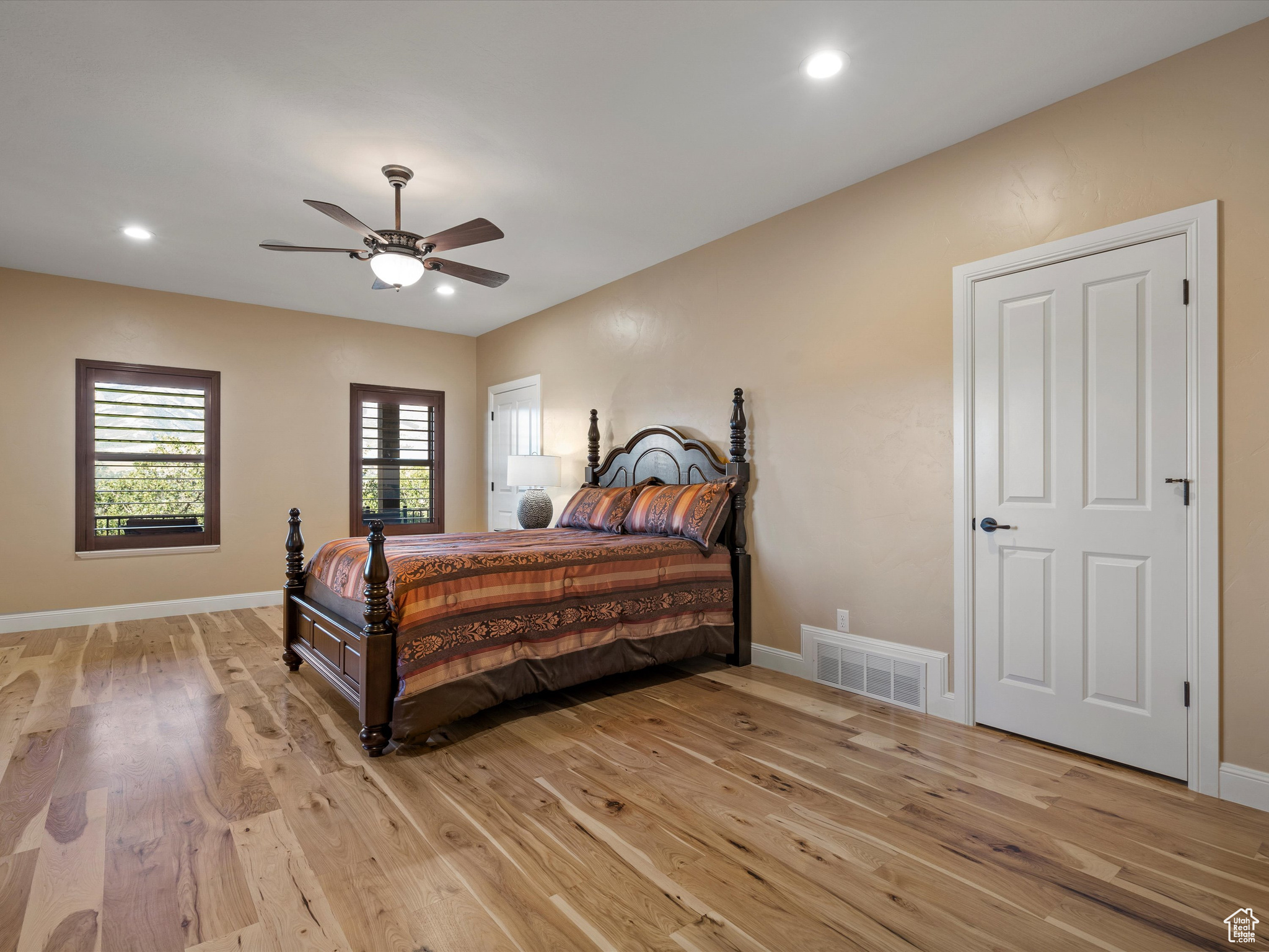 4129 E NORDIC VALLEY DR