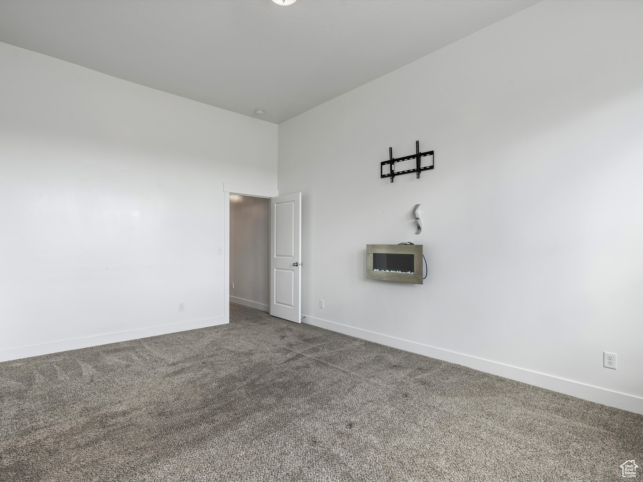 382 E 1850 N #3