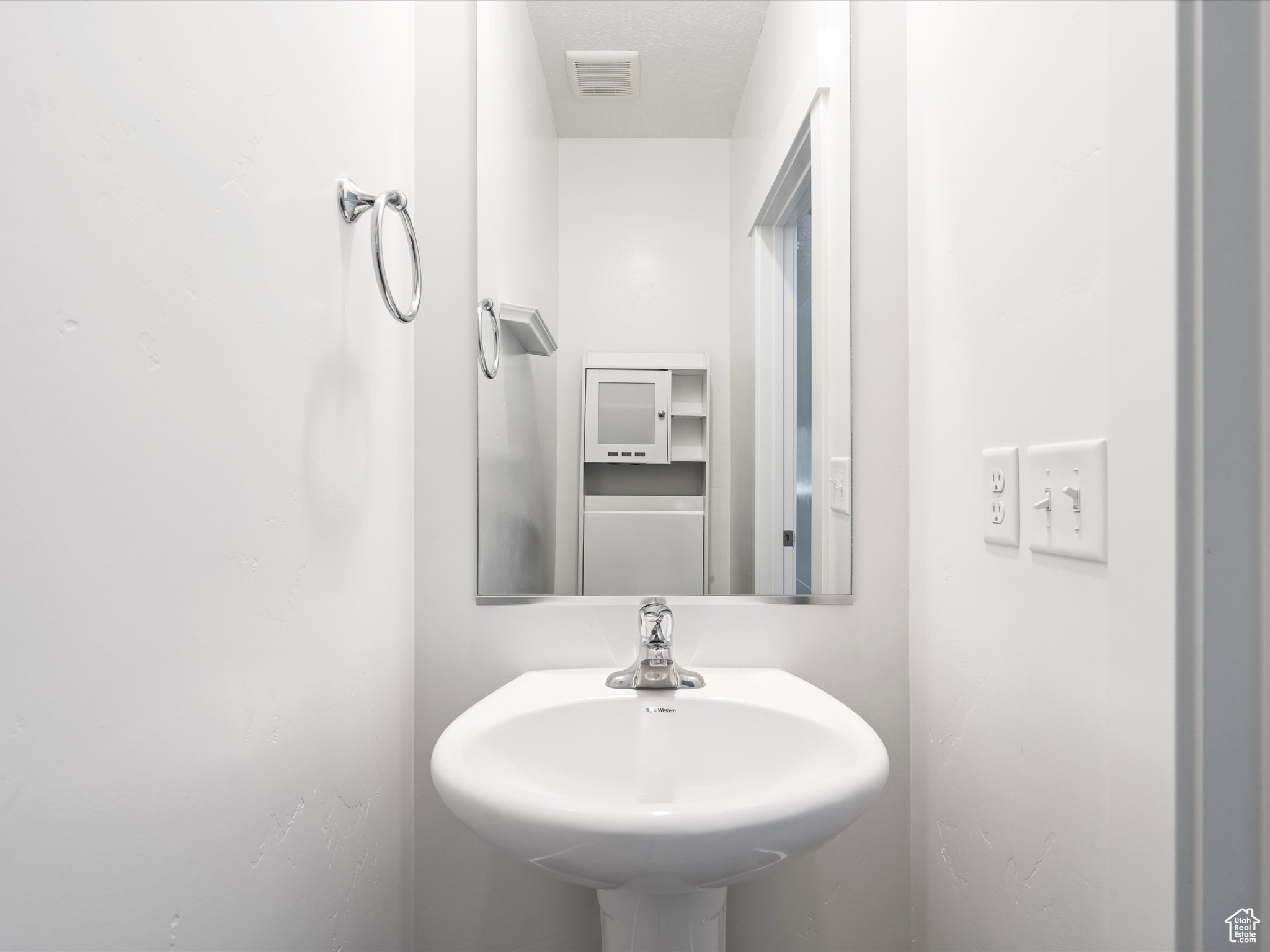 382 E 1850 N #3