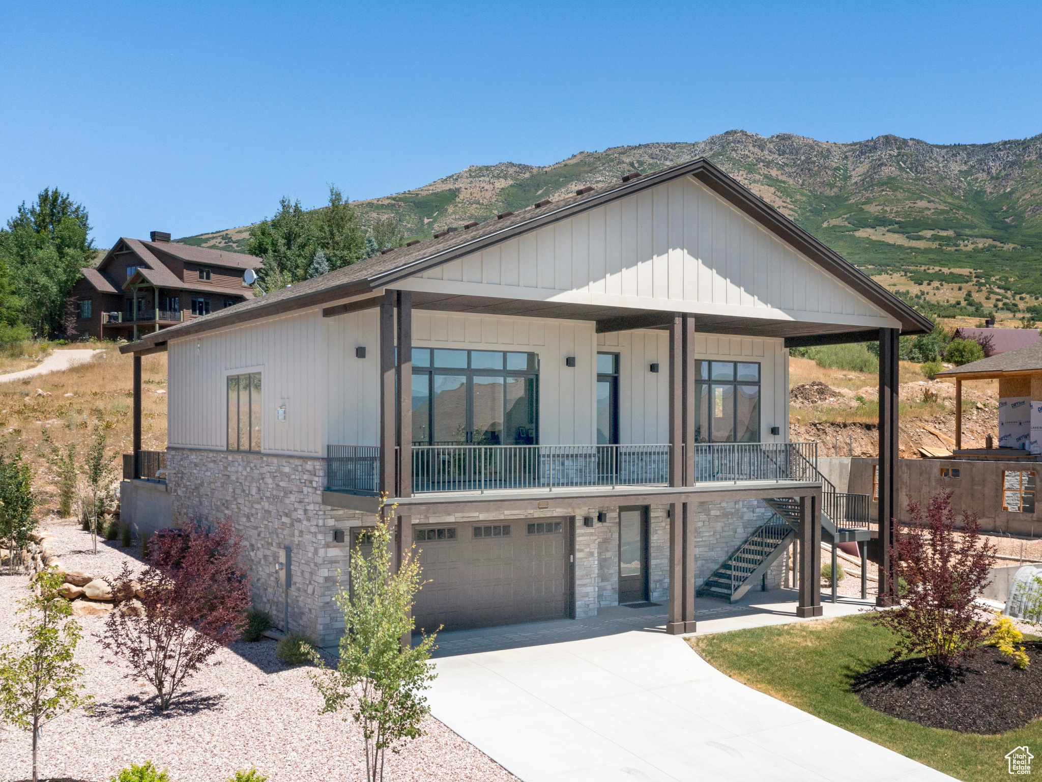 5983 E BIG HORN PKWY