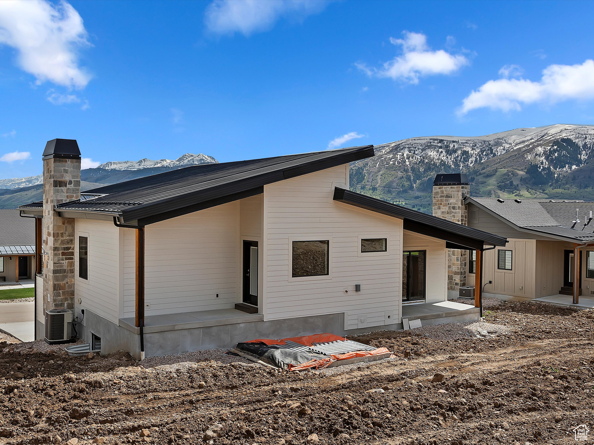4788 E PADDLEFORD DR