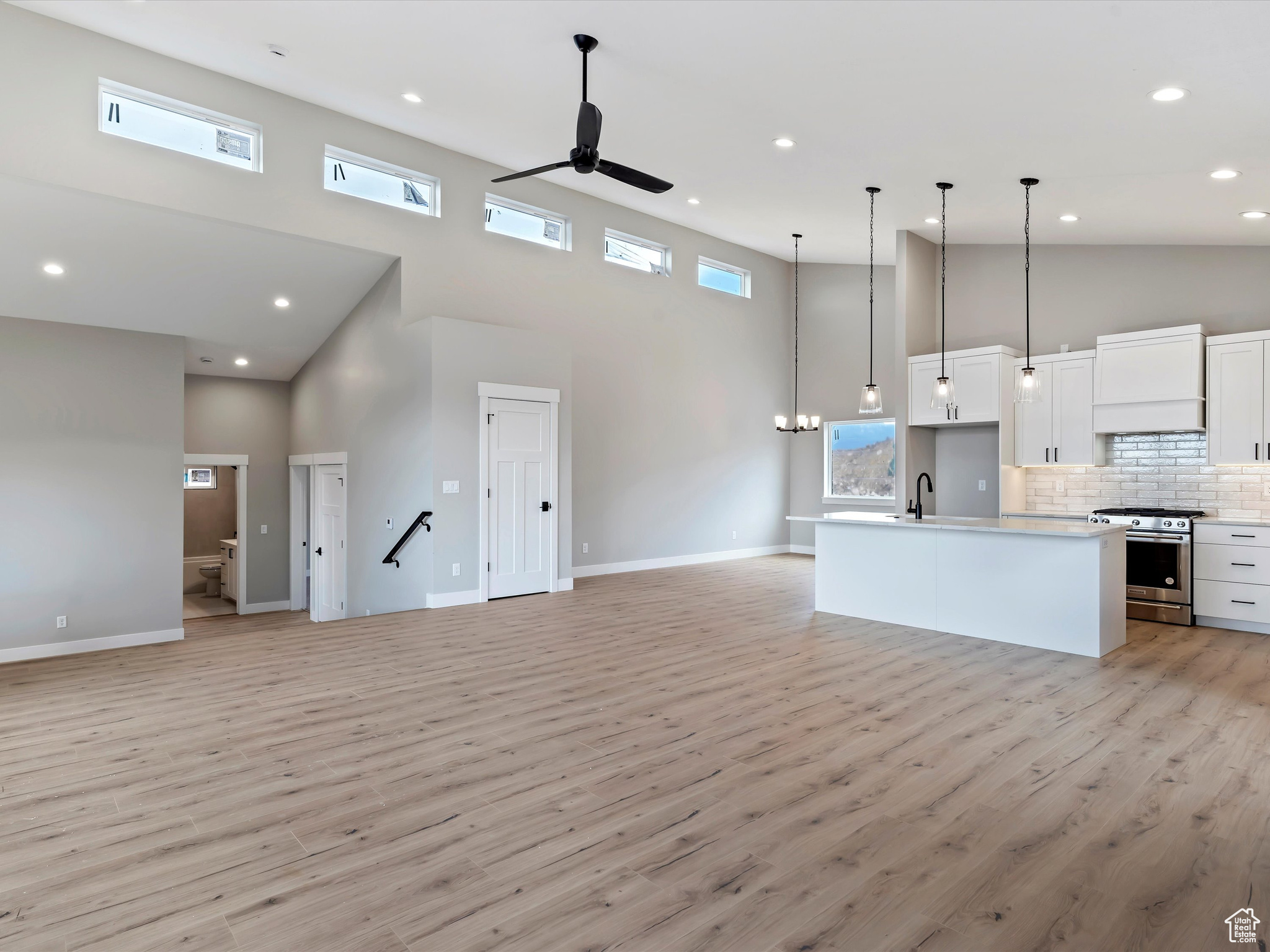 4812 E PADDLEFORD DR