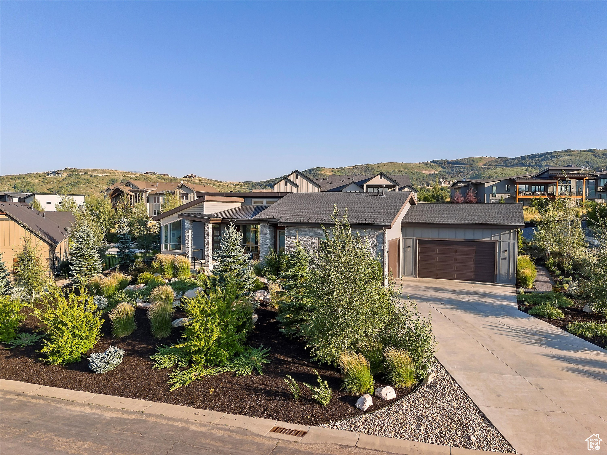 6171 E QUAIL LN