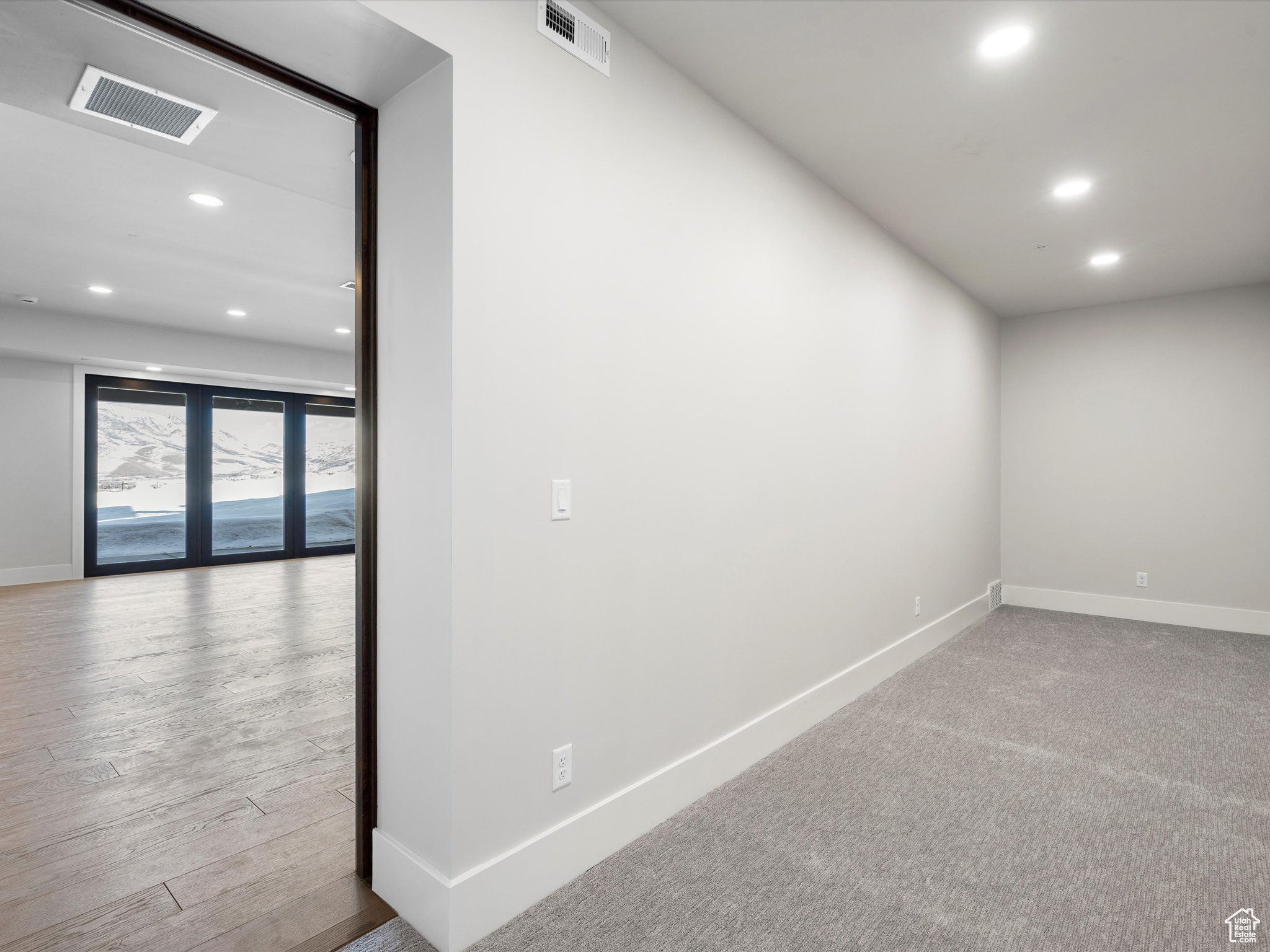 6251 E LEGACY DR