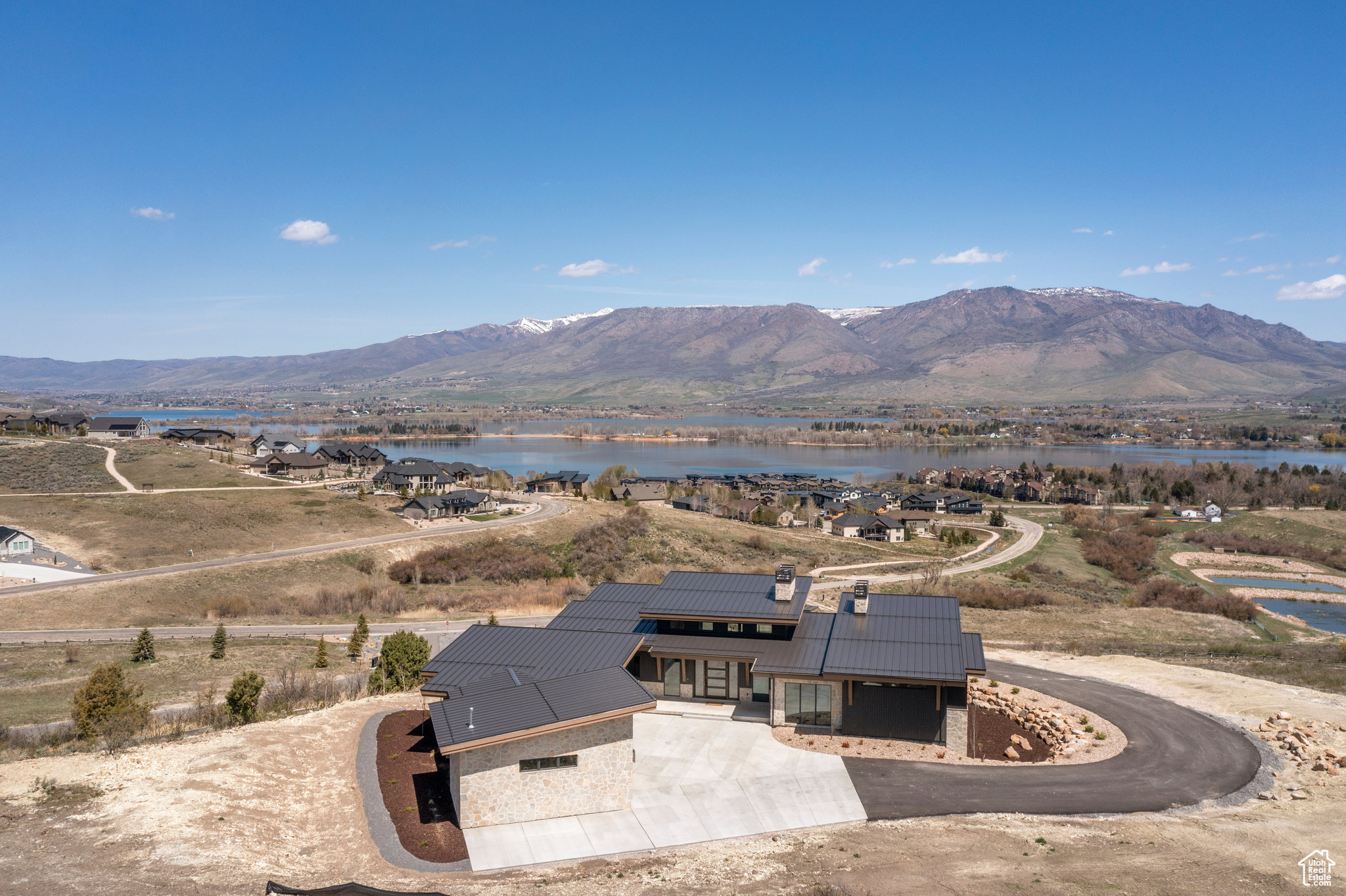 6251 E LEGACY DR