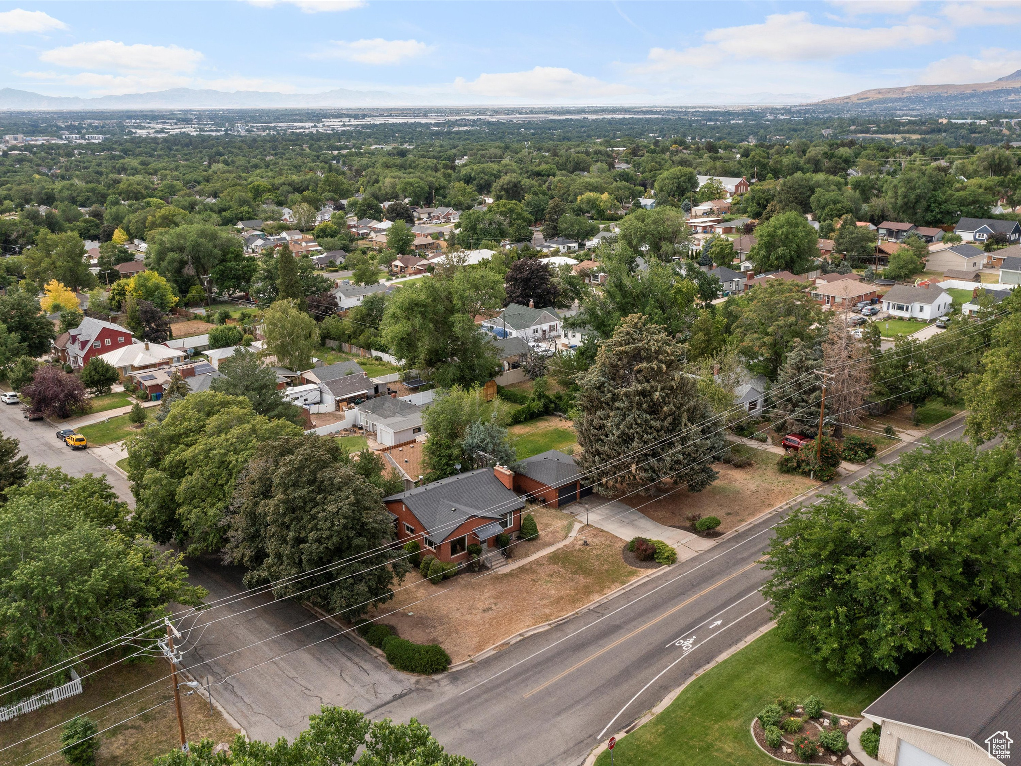 2335 FILLMORE AVE