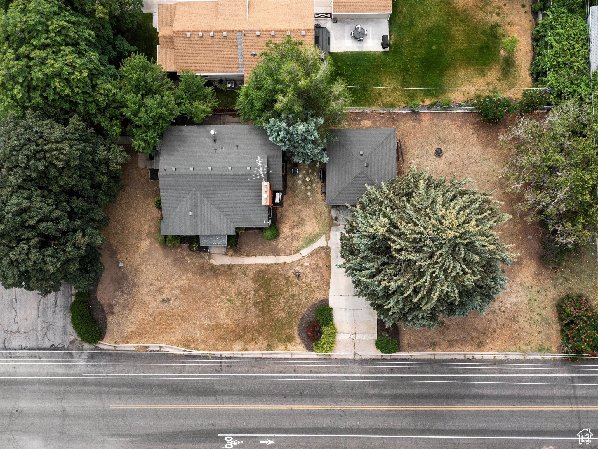 2335 FILLMORE AVE