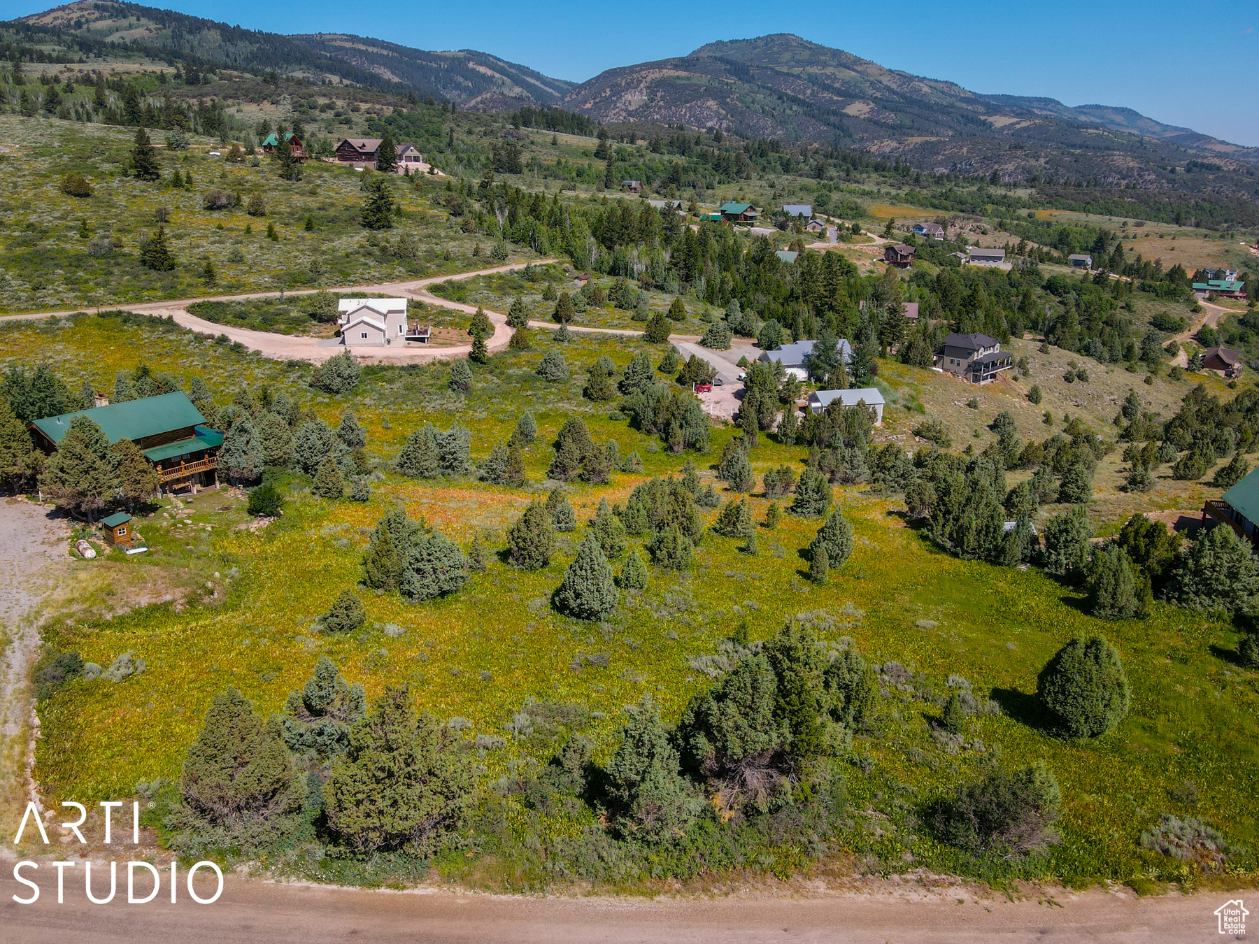 810 S LAKEVIEW DR Unit: 39