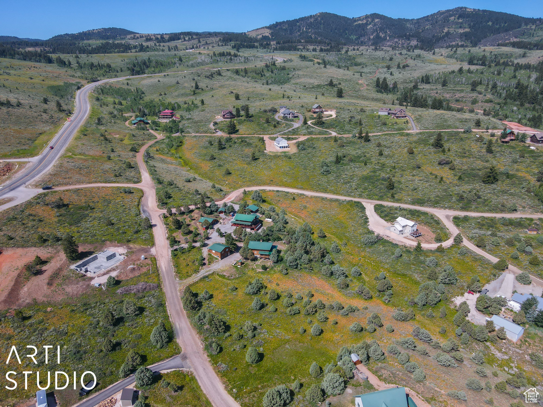 810 S LAKEVIEW DR Unit: 39