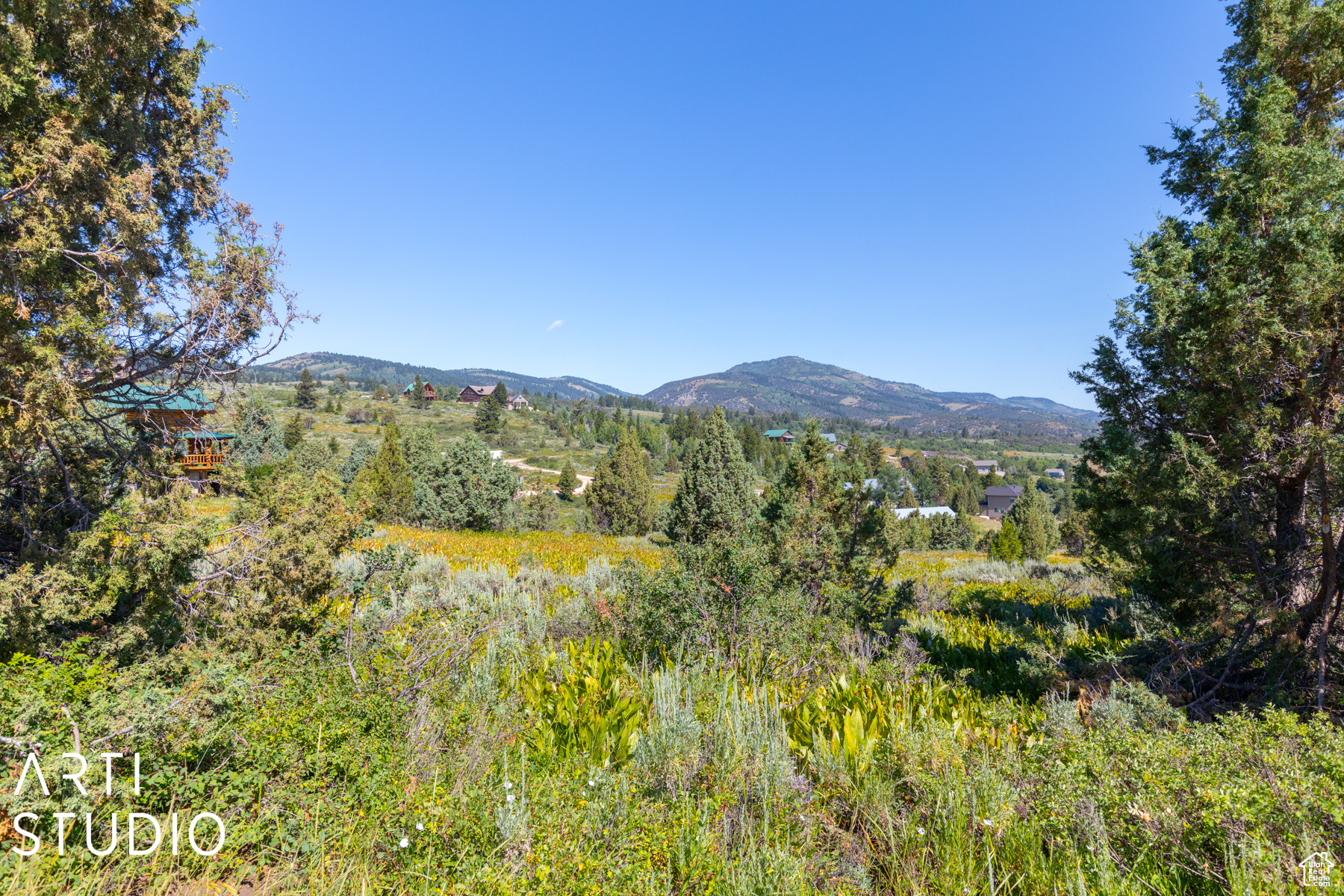 810 S LAKEVIEW DR Unit: 39
