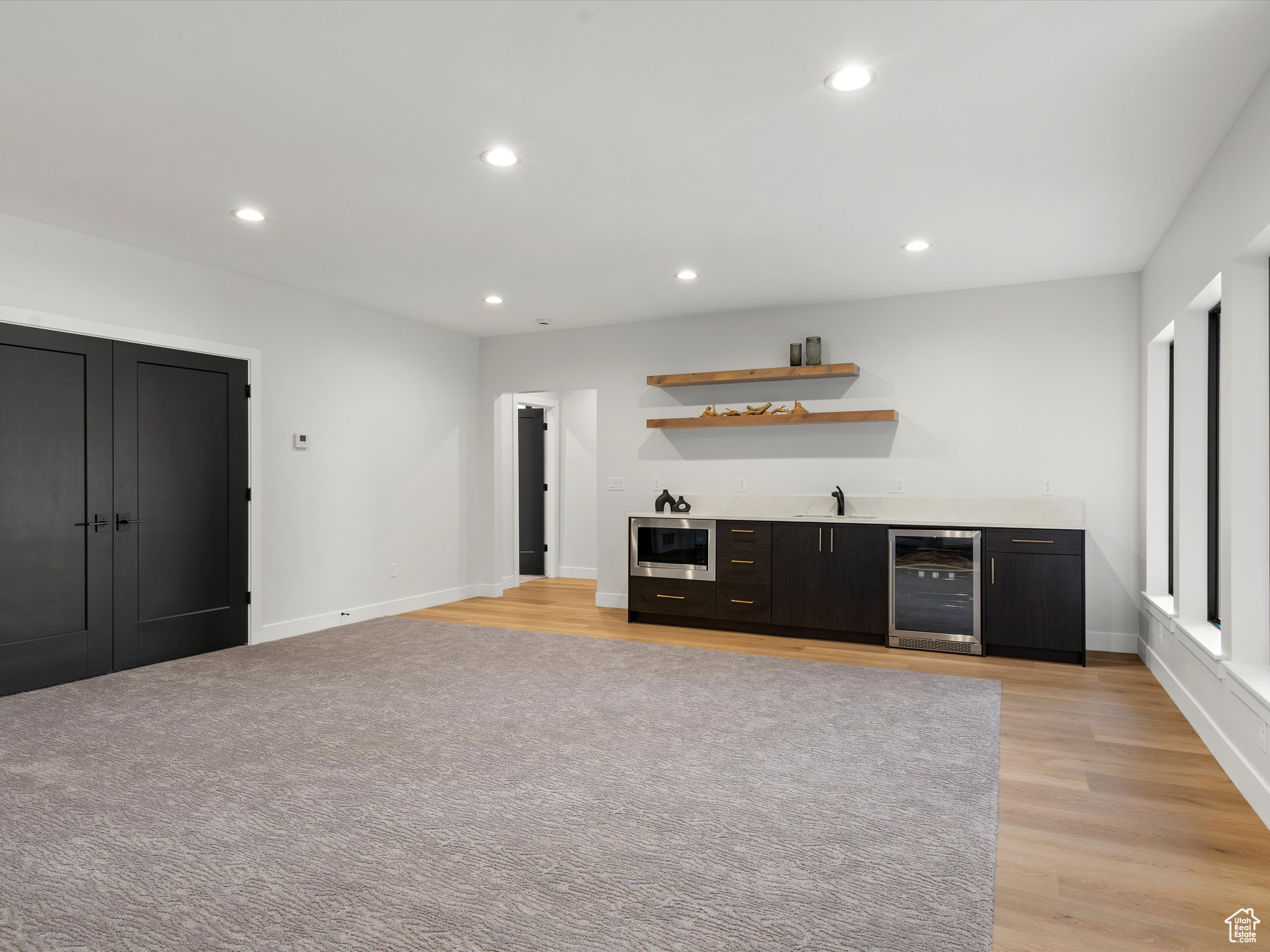 6858 E SUMMIT PEAK CIR