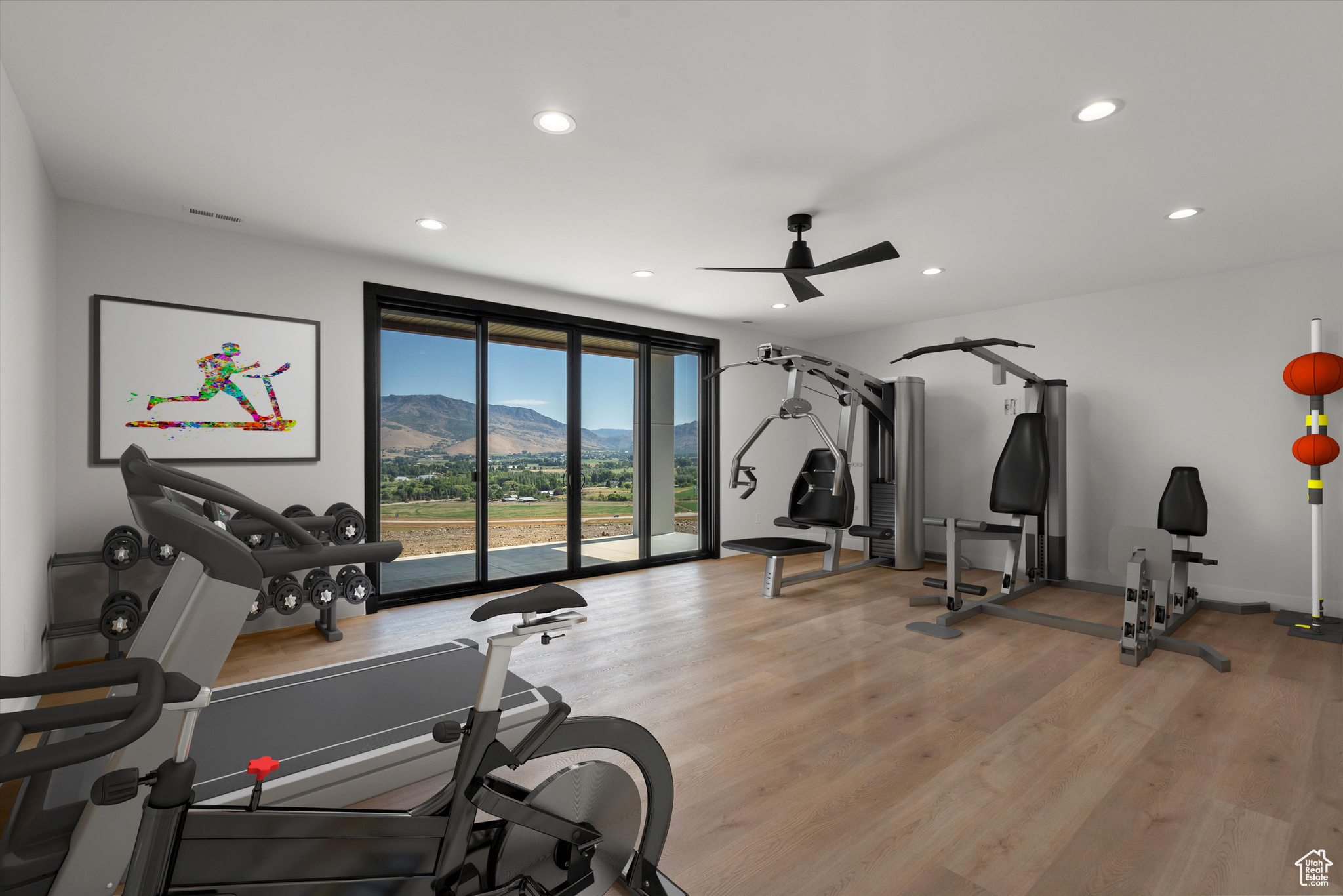 6858 E SUMMIT PEAK CIR