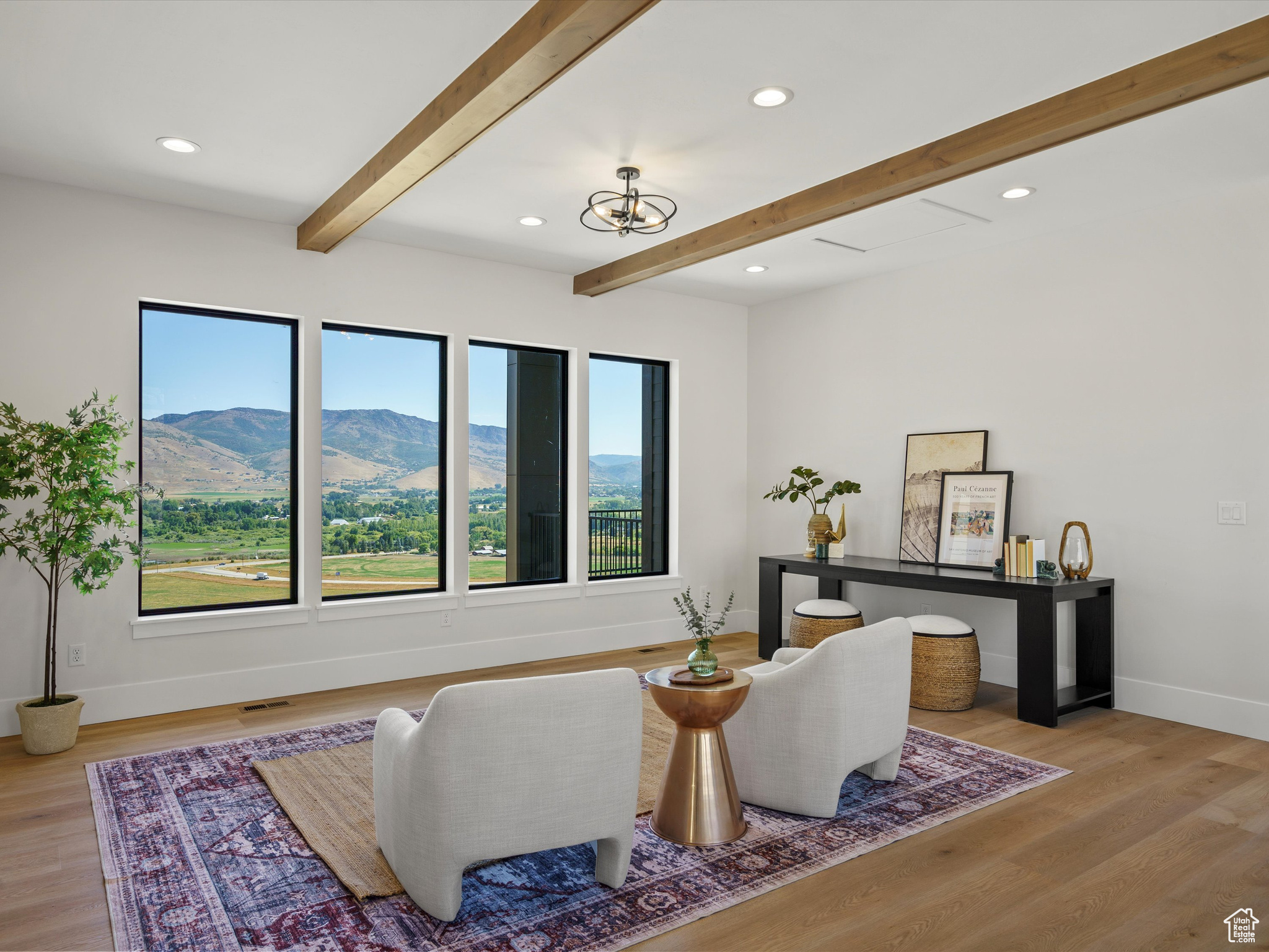 6858 E SUMMIT PEAK CIR