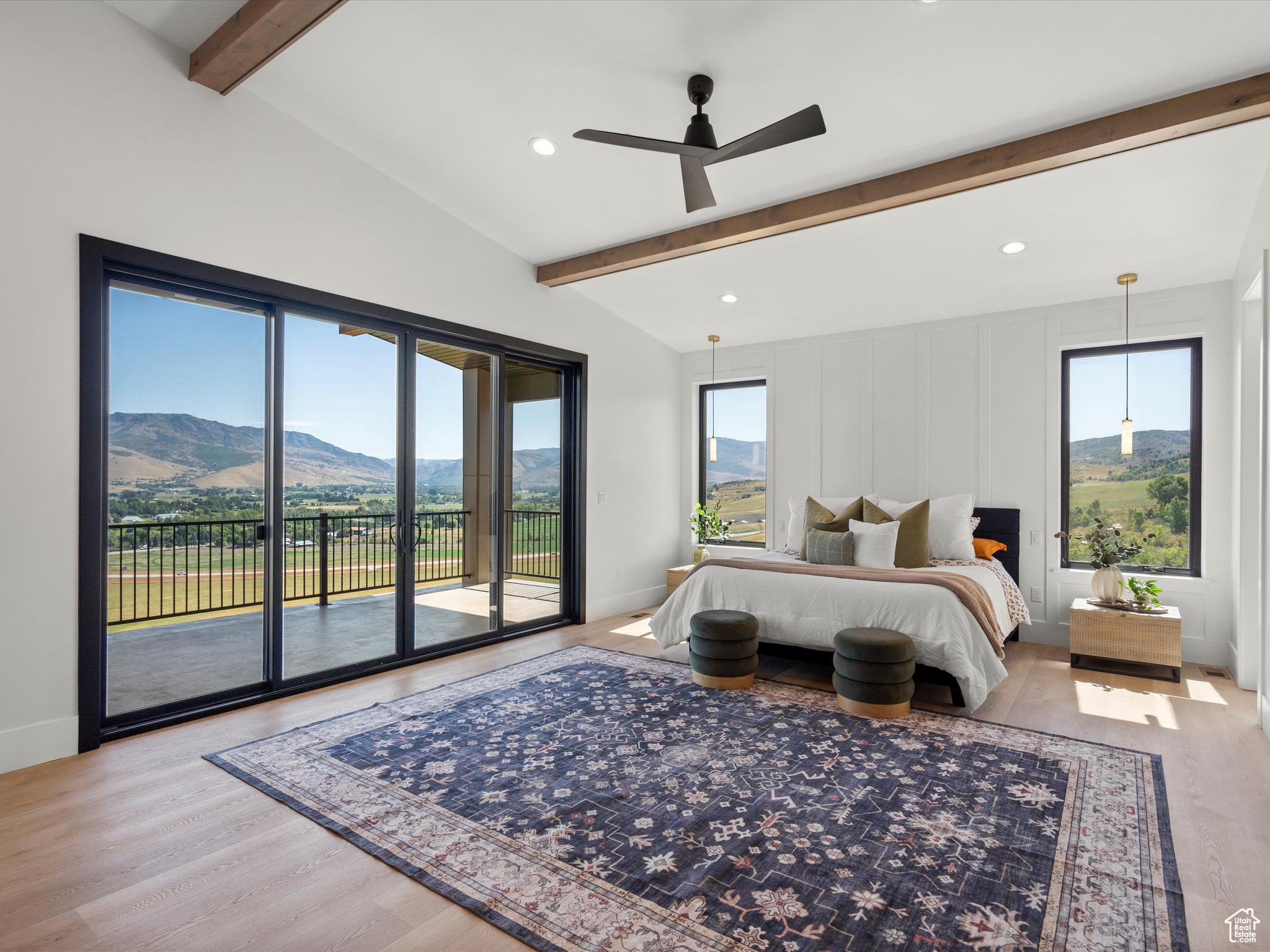 6858 E SUMMIT PEAK CIR