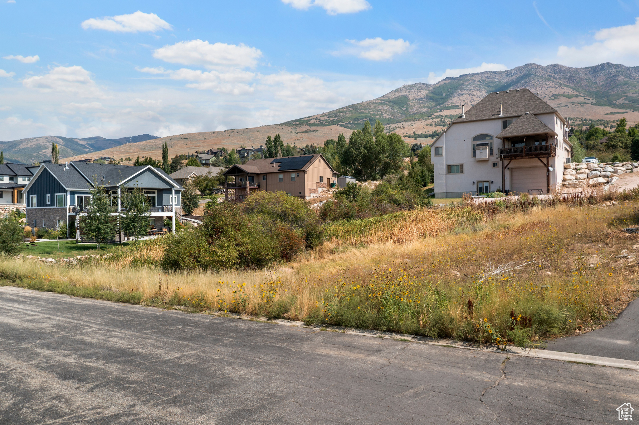 5448 WAPITI CIR Unit: 38