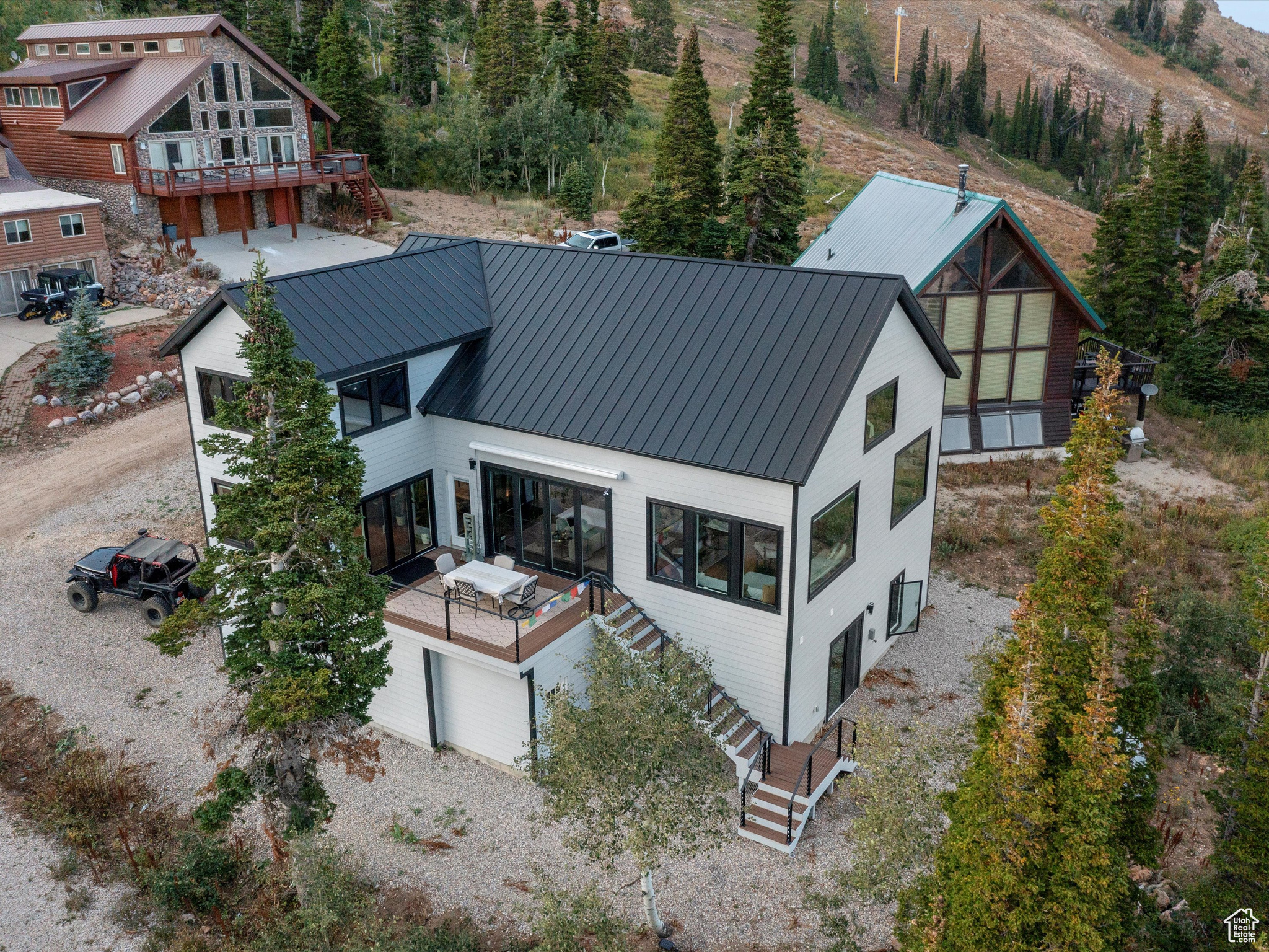6768 CHAPARRAL DR