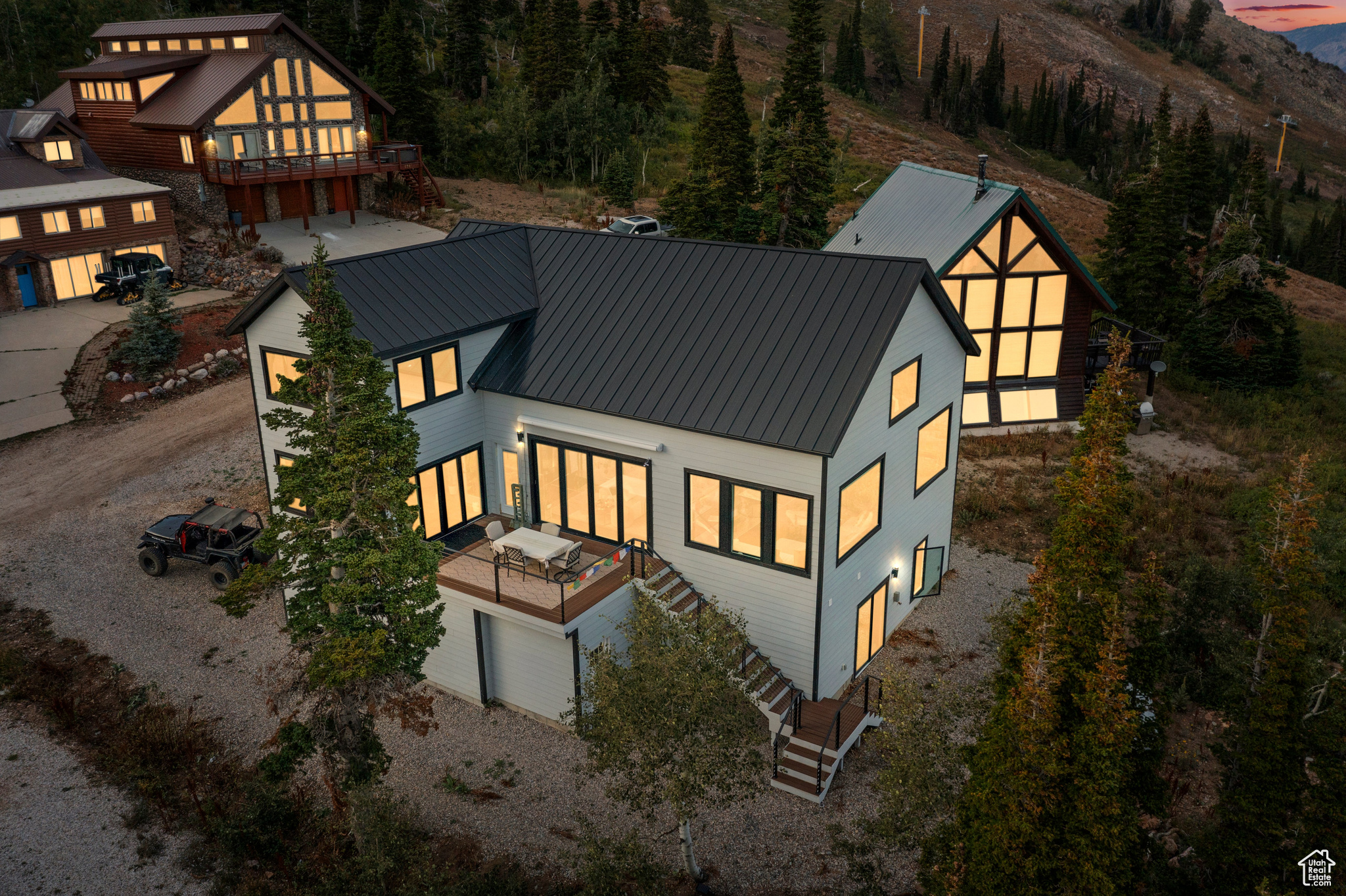 6768 CHAPARRAL DR