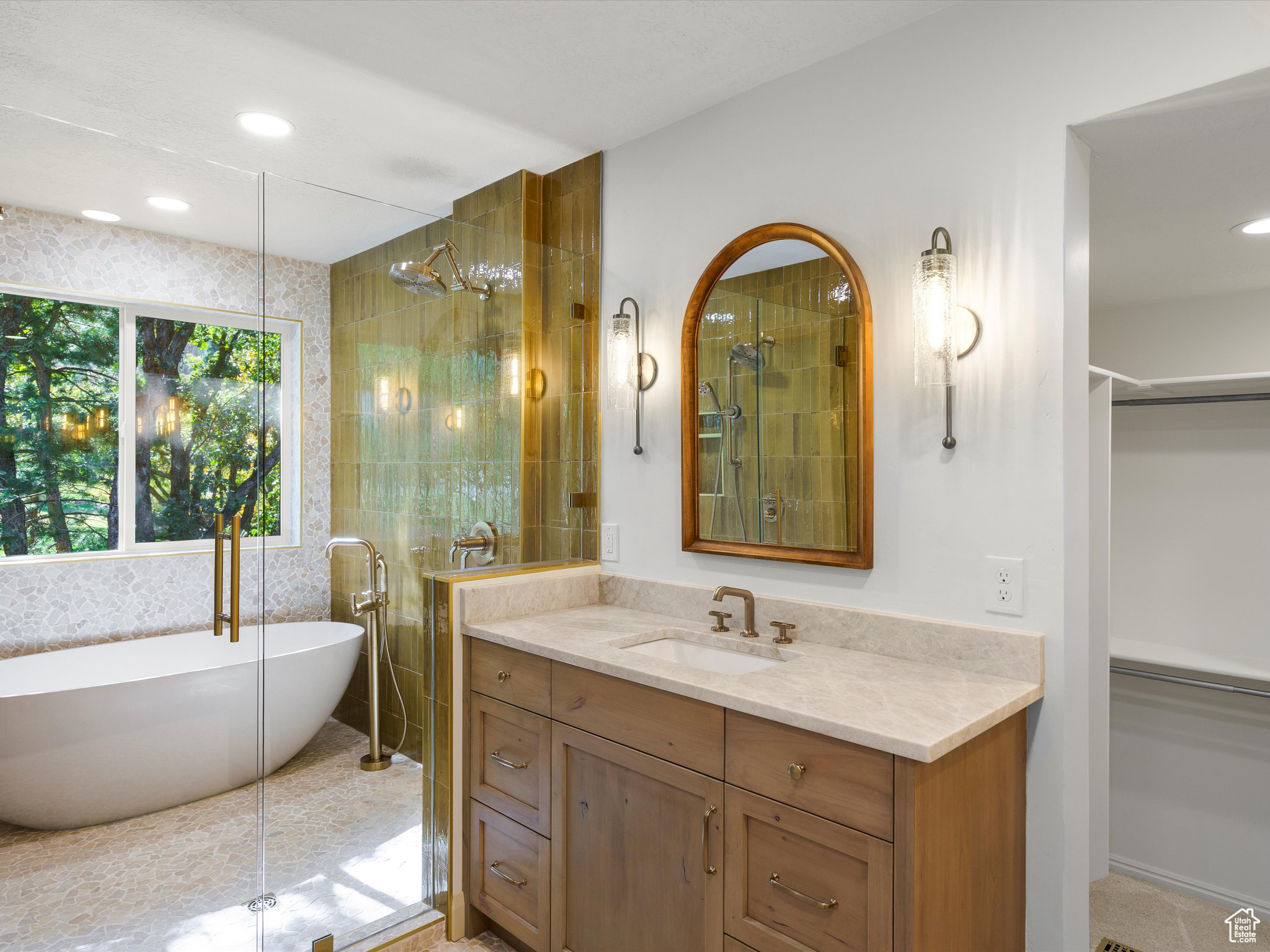 3767 NORDIC VALLEY DR