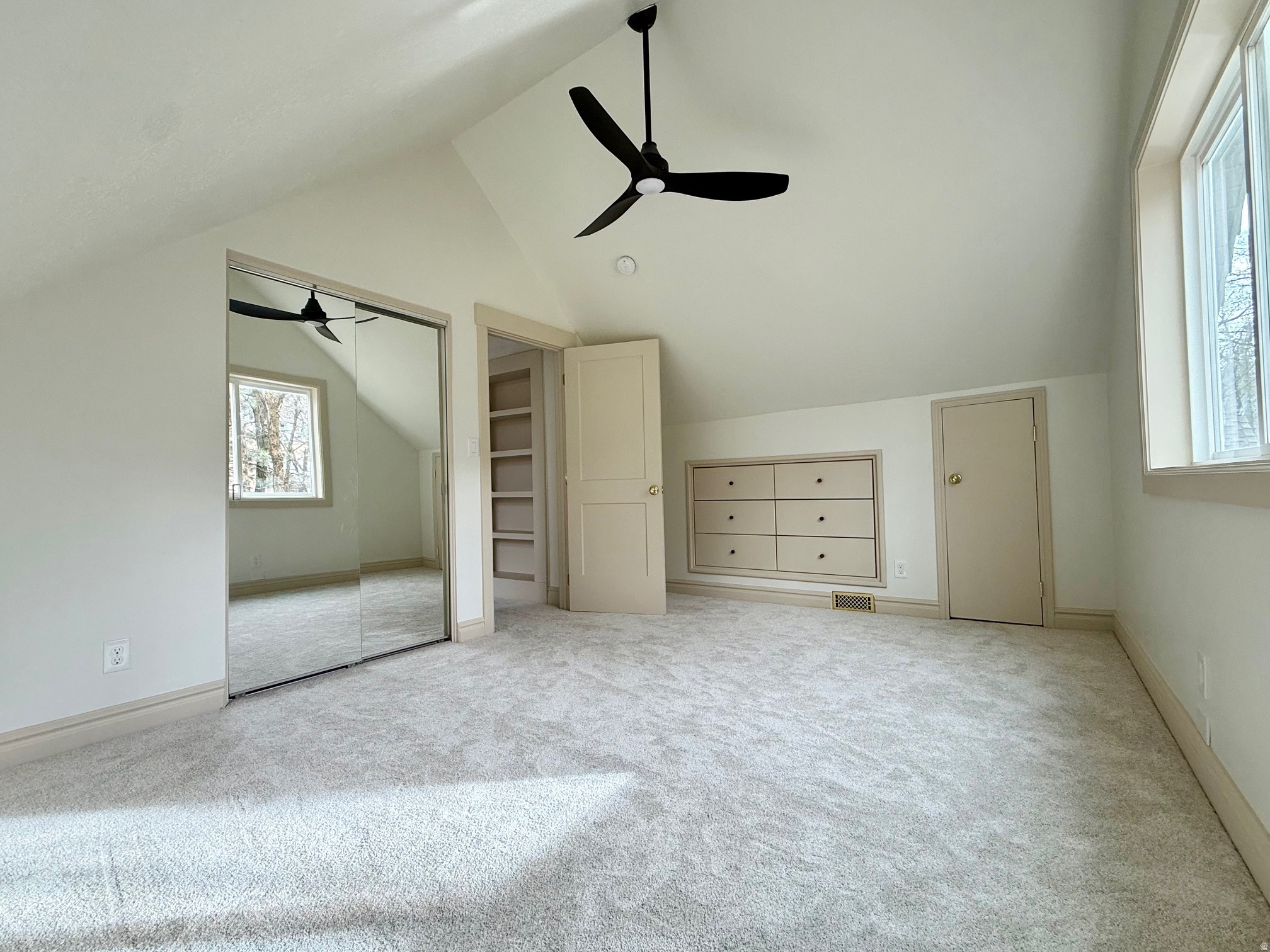 3767 NORDIC VALLEY DR