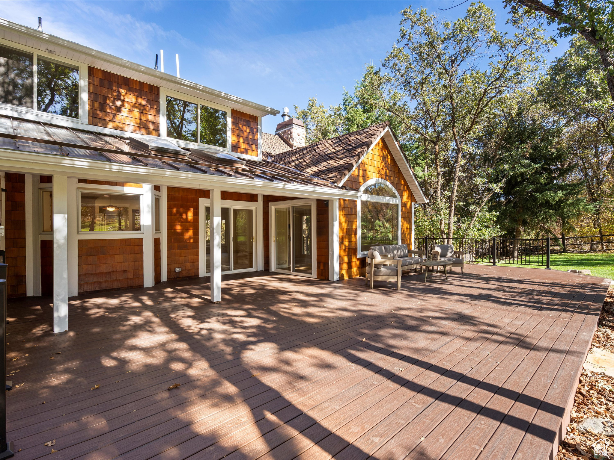 3767 NORDIC VALLEY DR